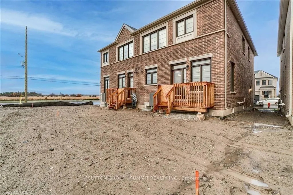 Photo 33 of 492 Bergamot Avenue, Milton, Walker — HOMEH