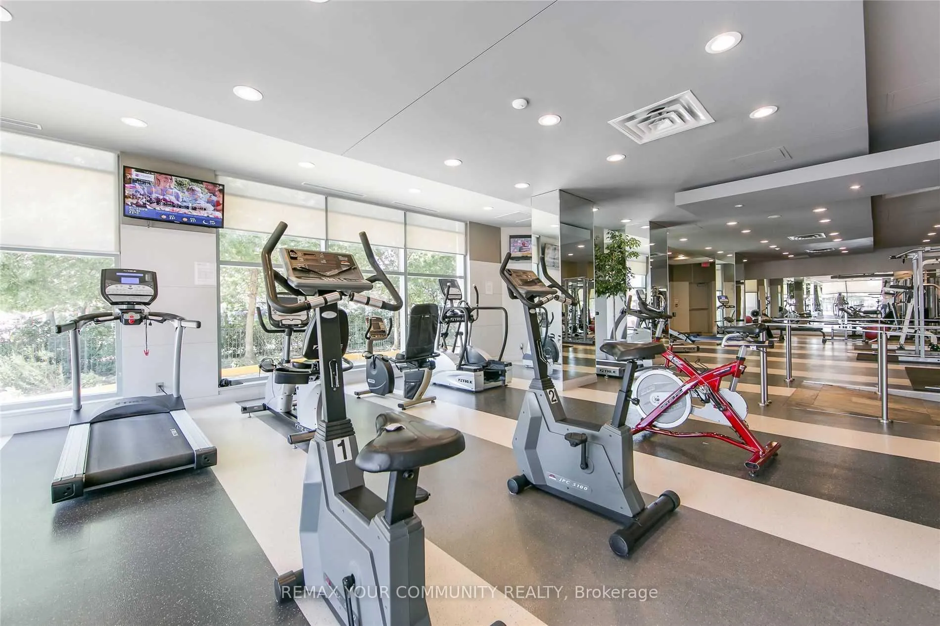 Photo 11 of Unit 1707, 228 Queens Quay W, Toronto, Waterfront Communities — HOMEH