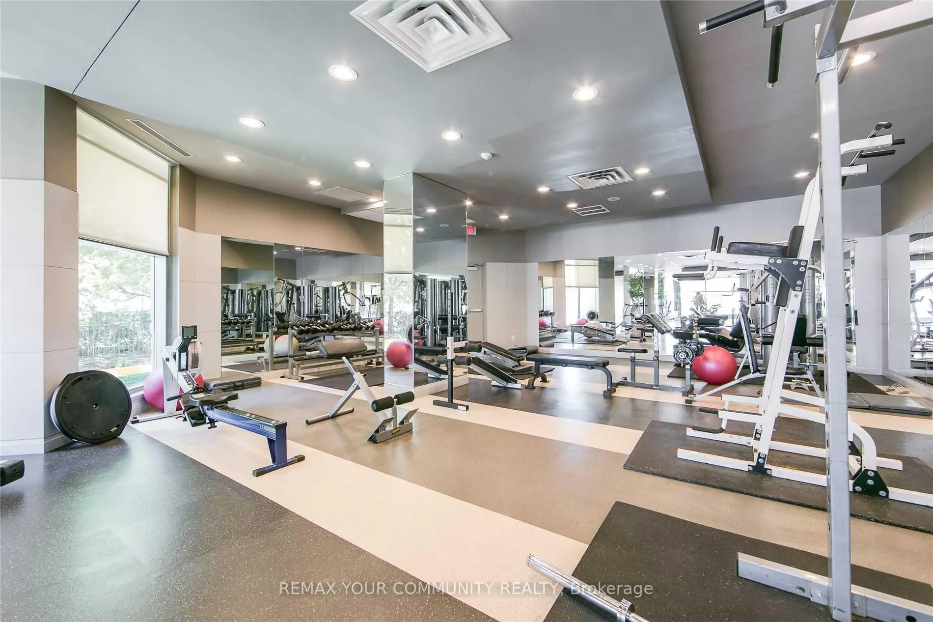 Photo 12 of Unit 1707, 228 Queens Quay W, Toronto, Waterfront Communities — HOMEH