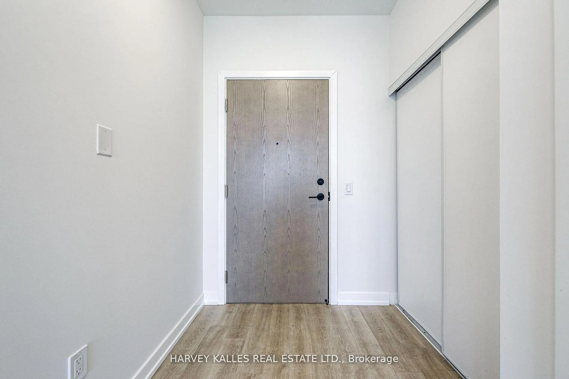 Photo 2 of Unit 1001, 2300 St. Clair Avenue W, Toronto, Junction Area — HOMEH