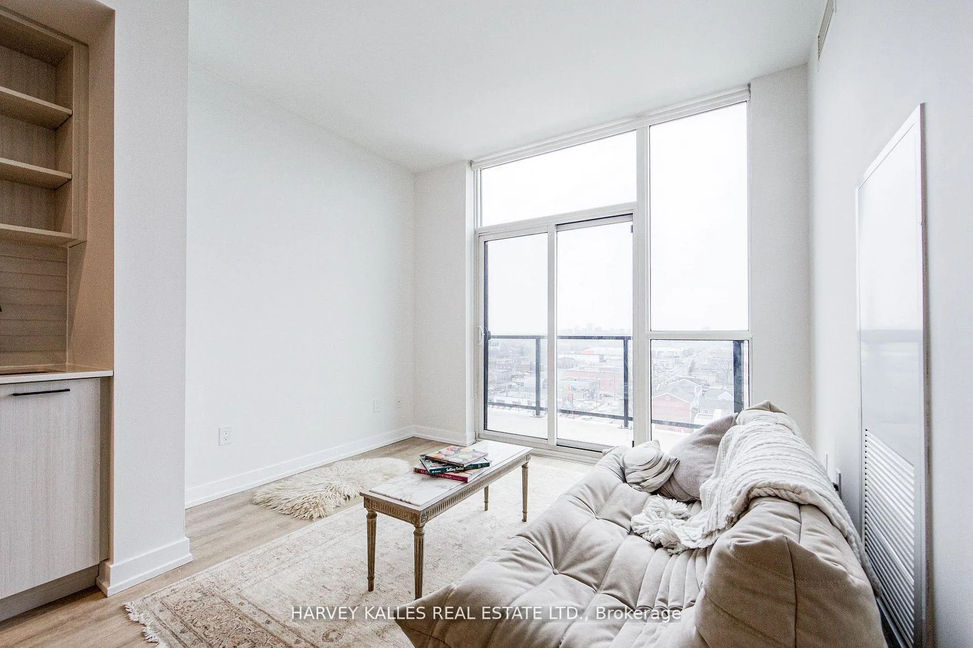 Photo 5 of Unit 1001, 2300 St. Clair Avenue W, Toronto, Junction Area — HOMEH