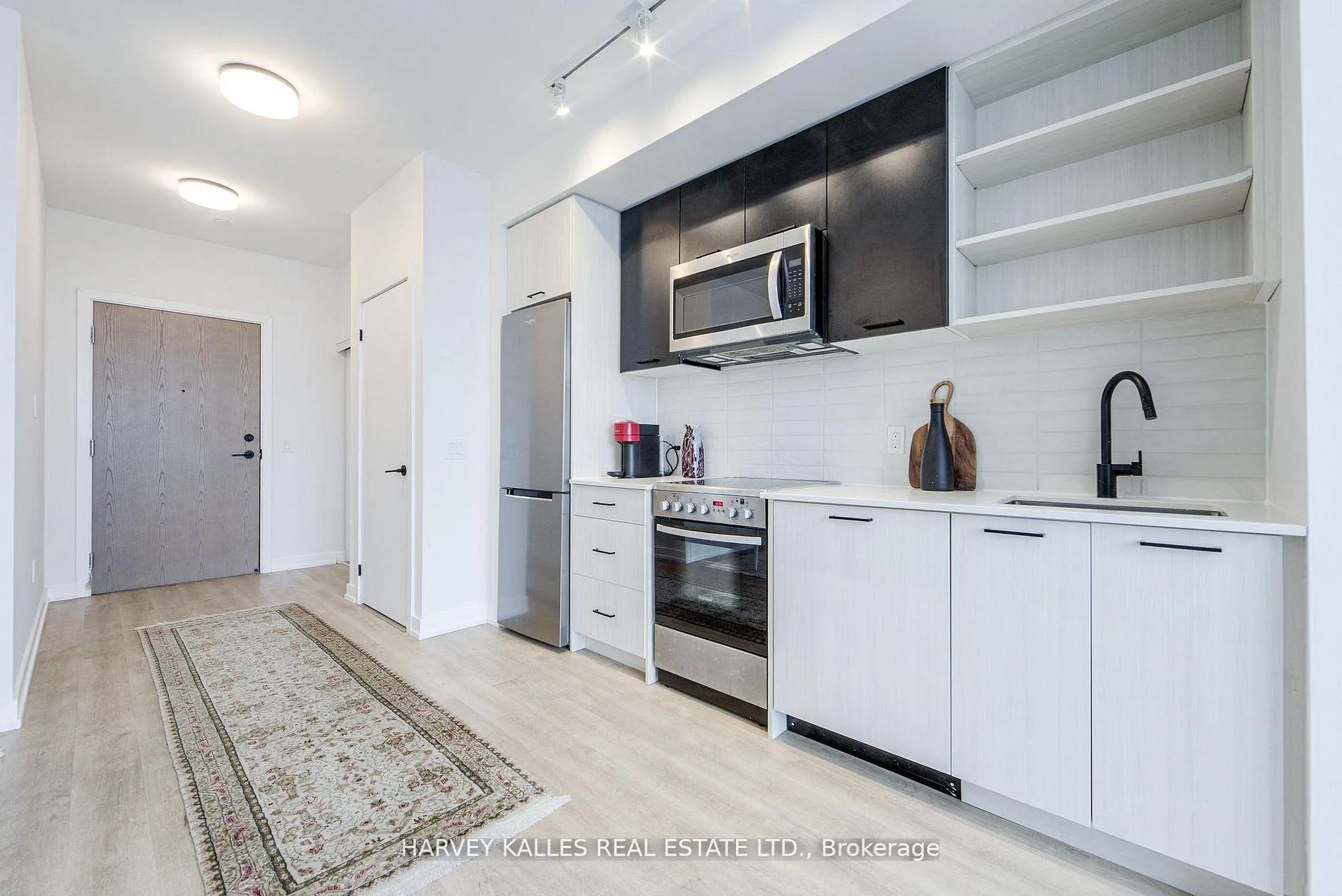 Photo 10 of Unit 1001, 2300 St. Clair Avenue W, Toronto, Junction Area — HOMEH
