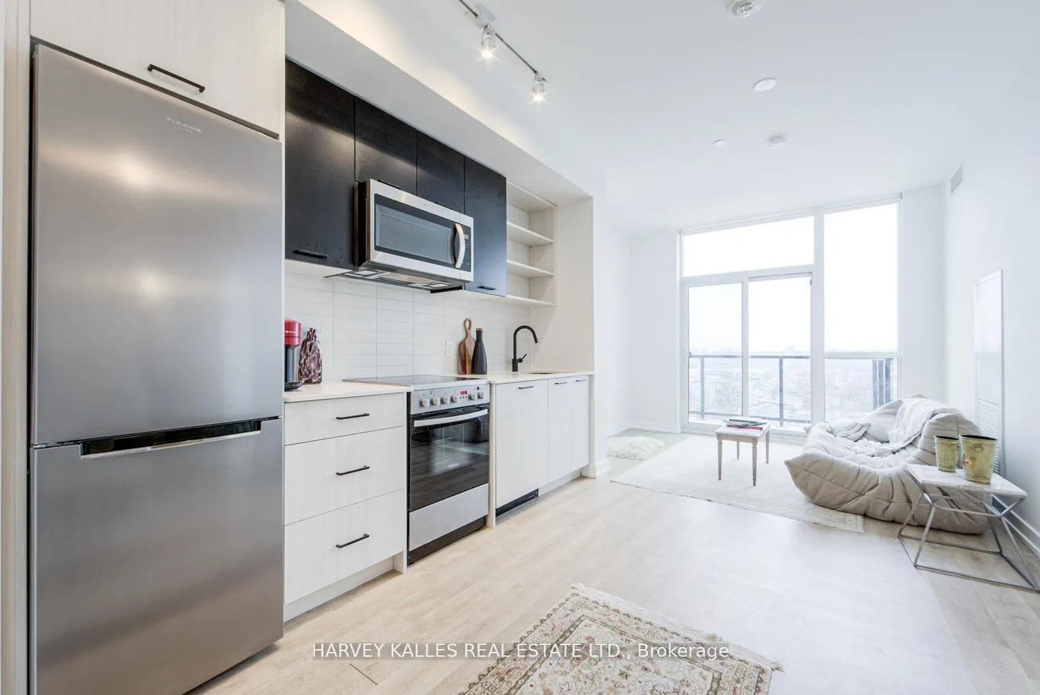 Photo 11 of Unit 1001, 2300 St. Clair Avenue W, Toronto, Junction Area — HOMEH
