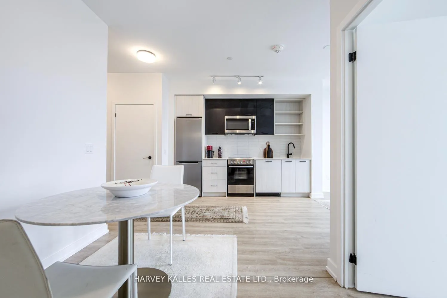 Photo 13 of Unit 1001, 2300 St. Clair Avenue W, Toronto, Junction Area — HOMEH