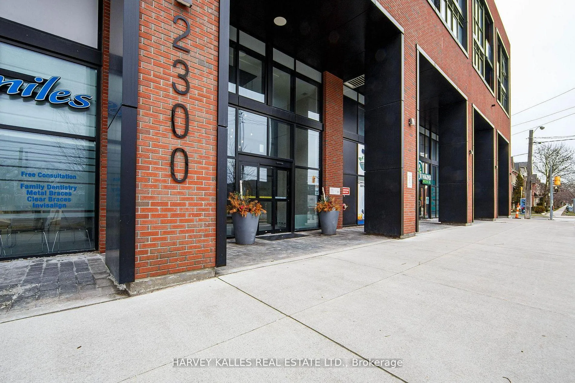 Photo 27 of Unit 1001, 2300 St. Clair Avenue W, Toronto, Junction Area — HOMEH