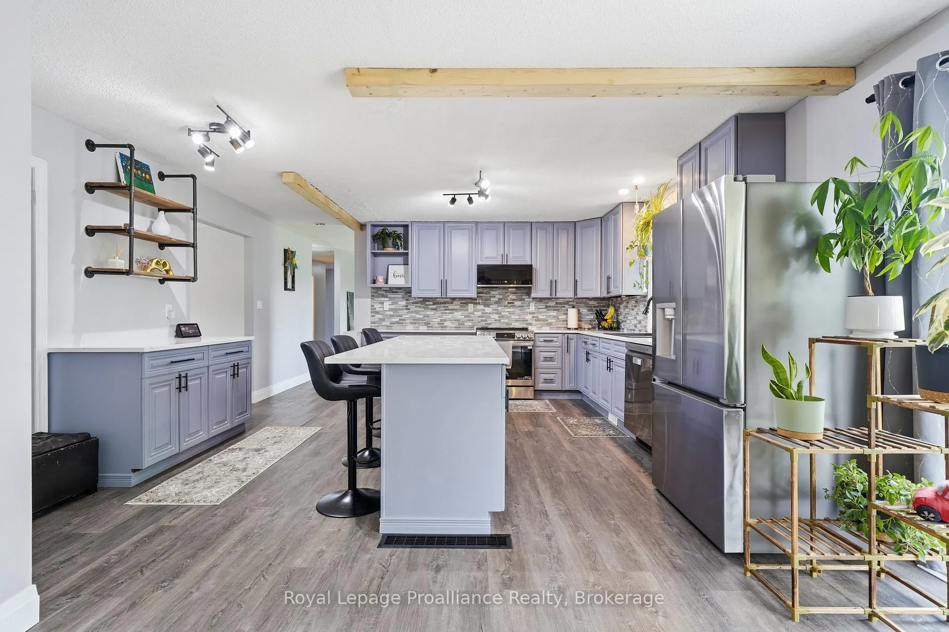 Photo 8 of 45 Nelson Street, Quinte West, Sidney Ward — HOMEH