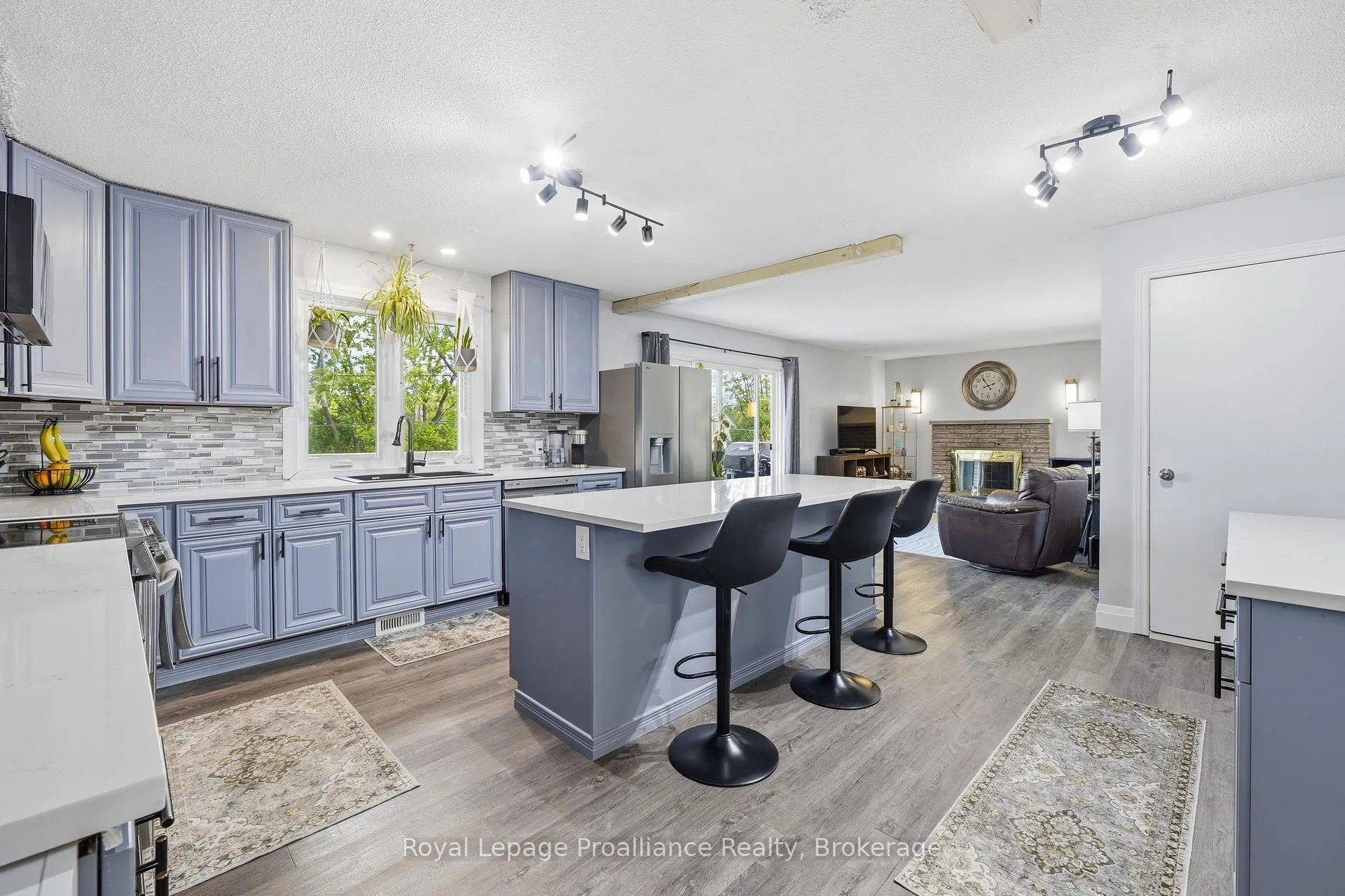 Photo 10 of 45 Nelson Street, Quinte West, Sidney Ward — HOMEH