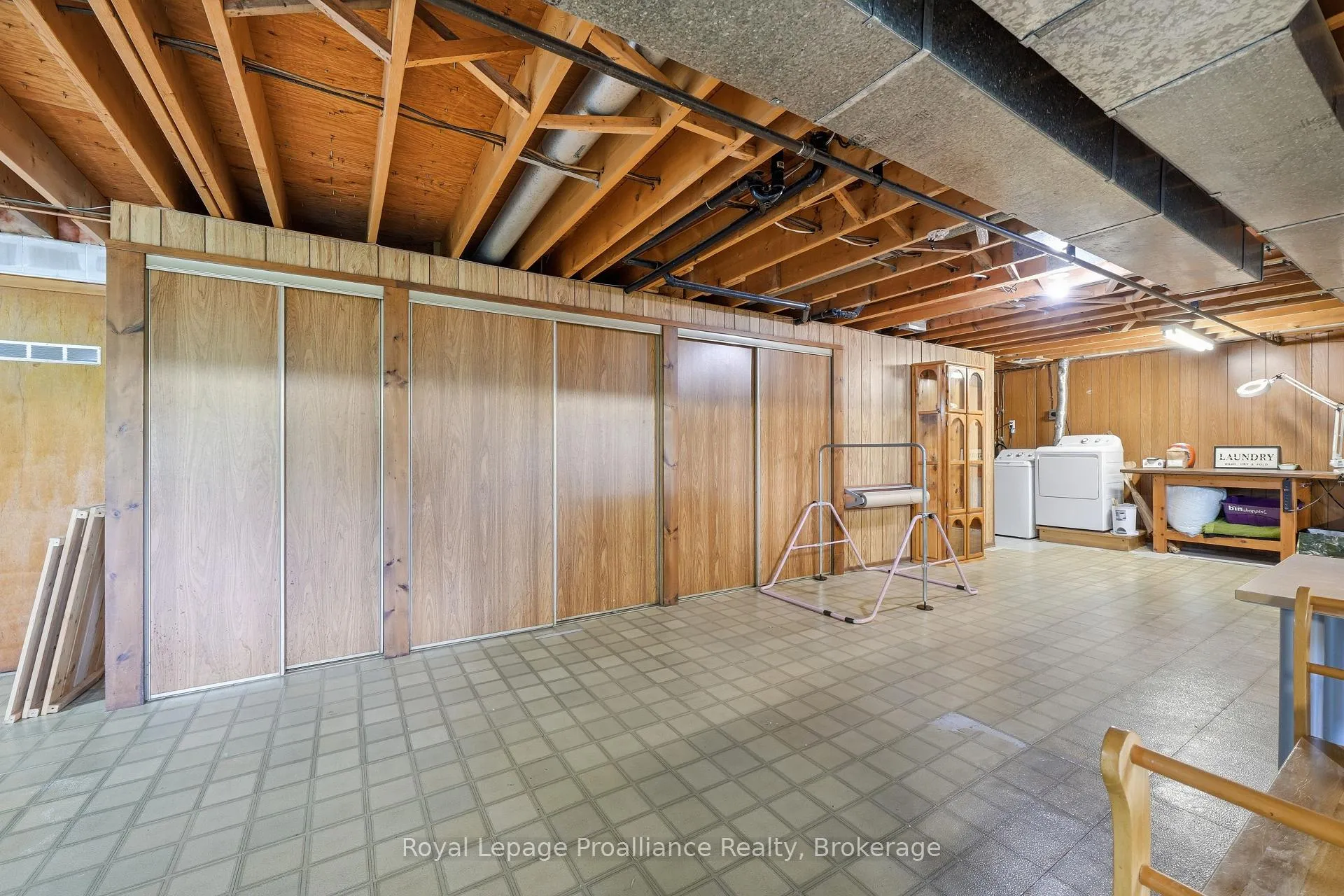 Photo 33 of 45 Nelson Street, Quinte West, Sidney Ward — HOMEH