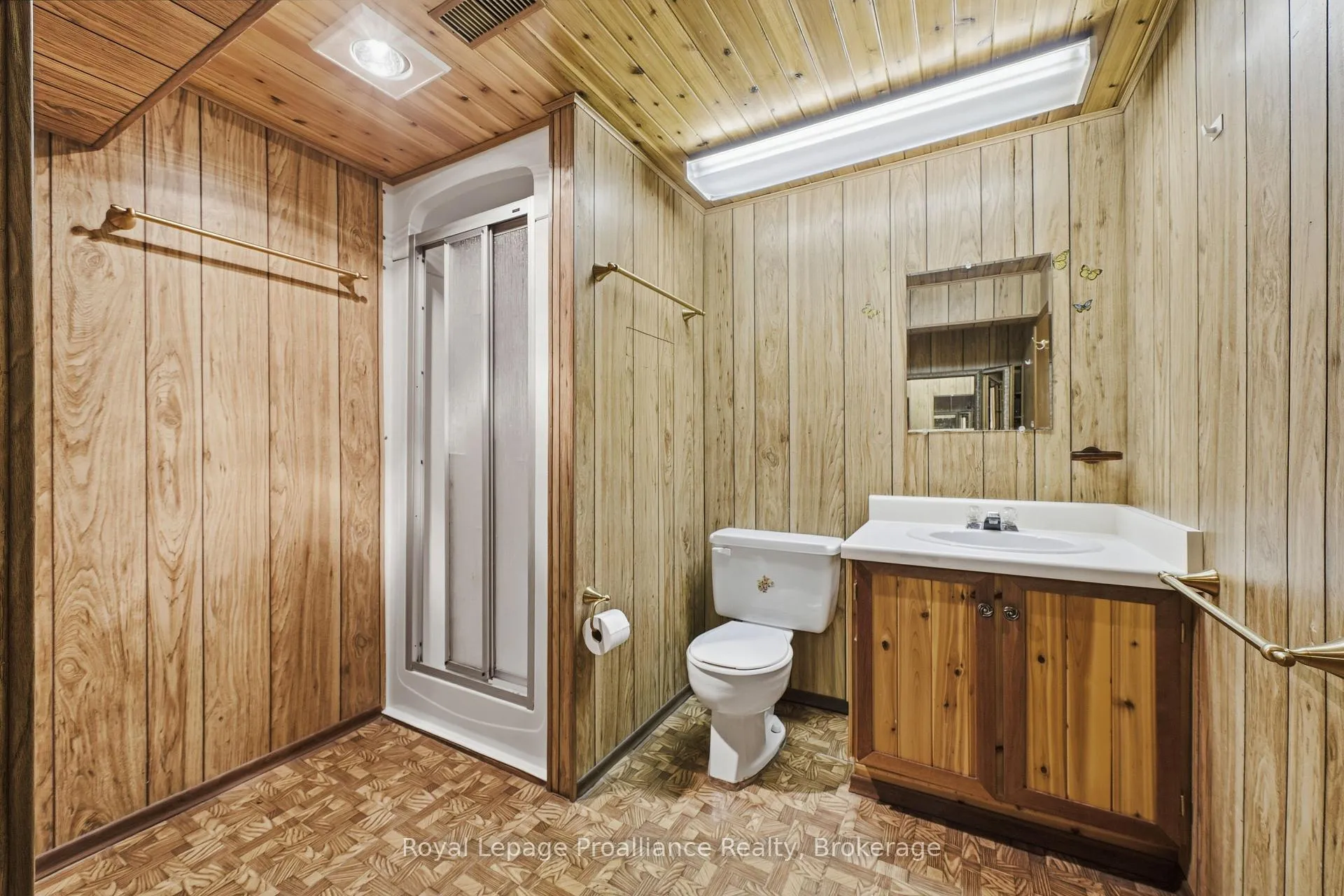 Photo 36 of 45 Nelson Street, Quinte West, Sidney Ward — HOMEH