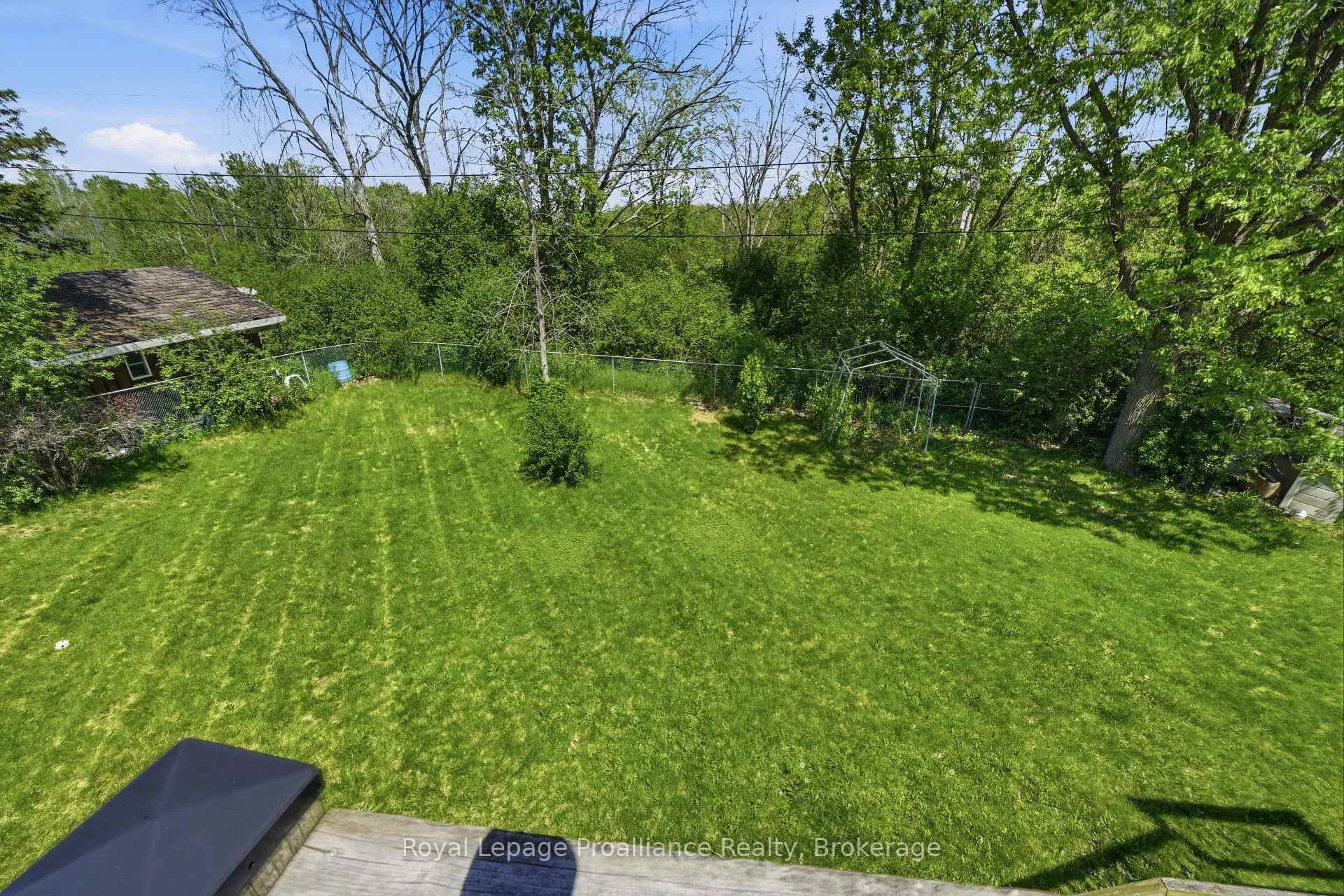 Photo 40 of 45 Nelson Street, Quinte West, Sidney Ward — HOMEH
