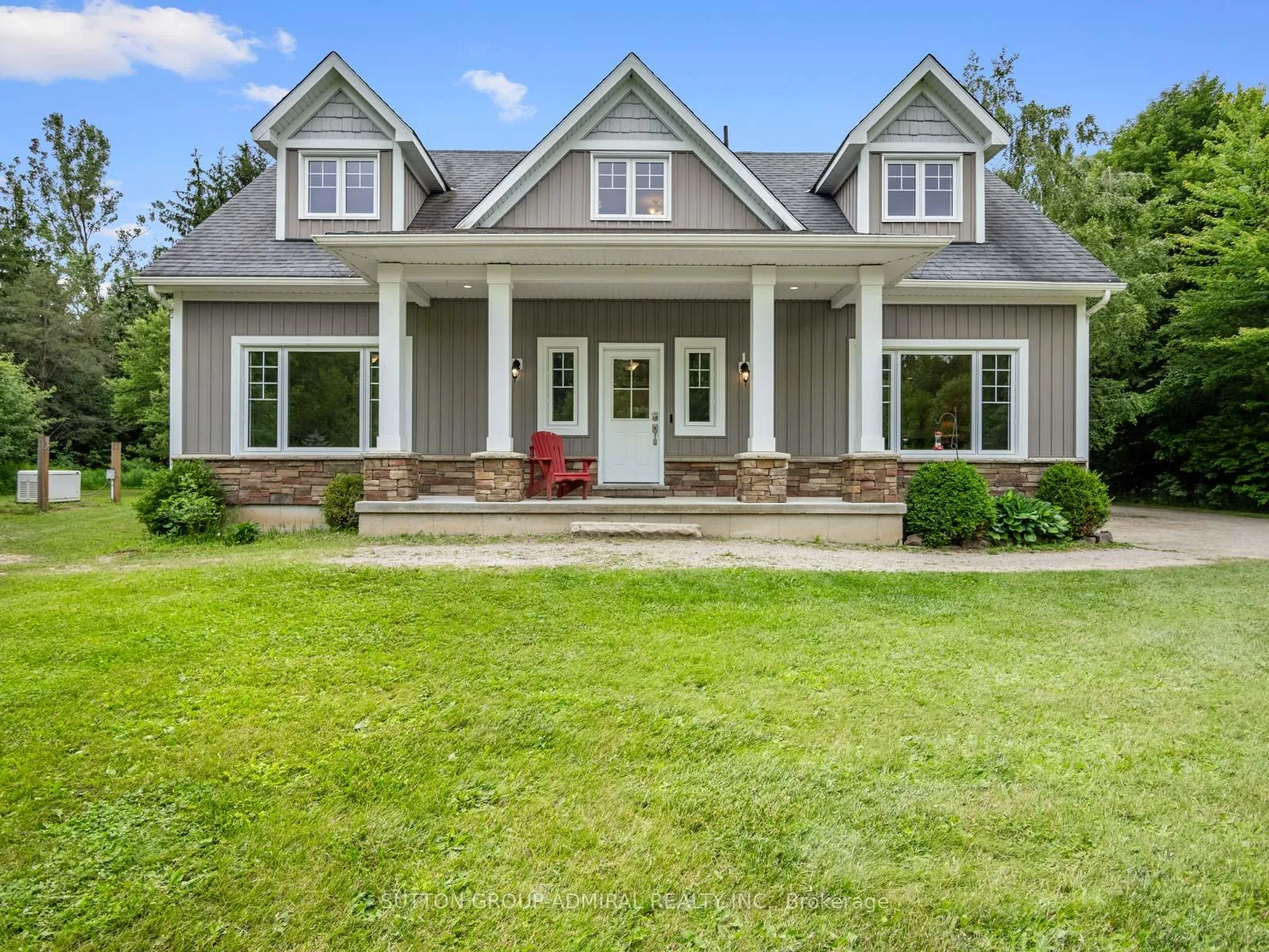 Photo of 6886 Wellington Rd 16