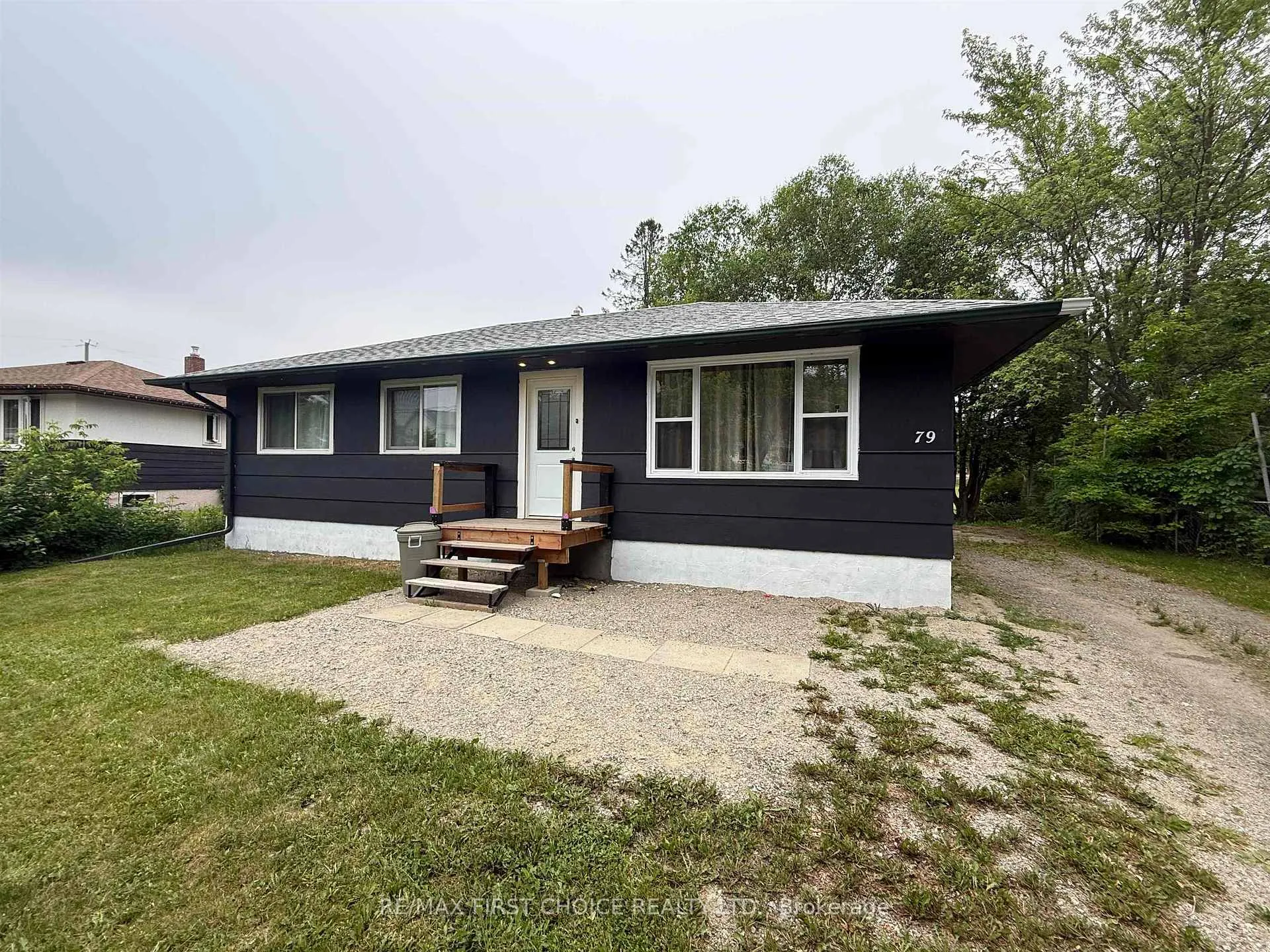 Photo of 79 Maple Crescent