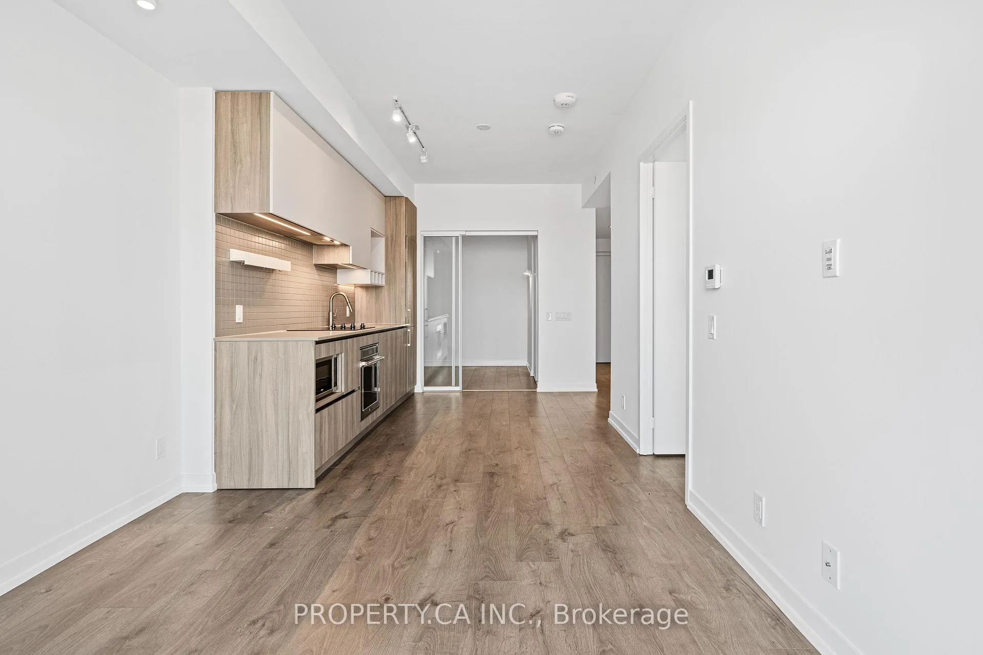 Photo 14 of Unit 4915, 950 Portage Parkway, Vaughan, Vaughan Corporate Centre — HOMEH