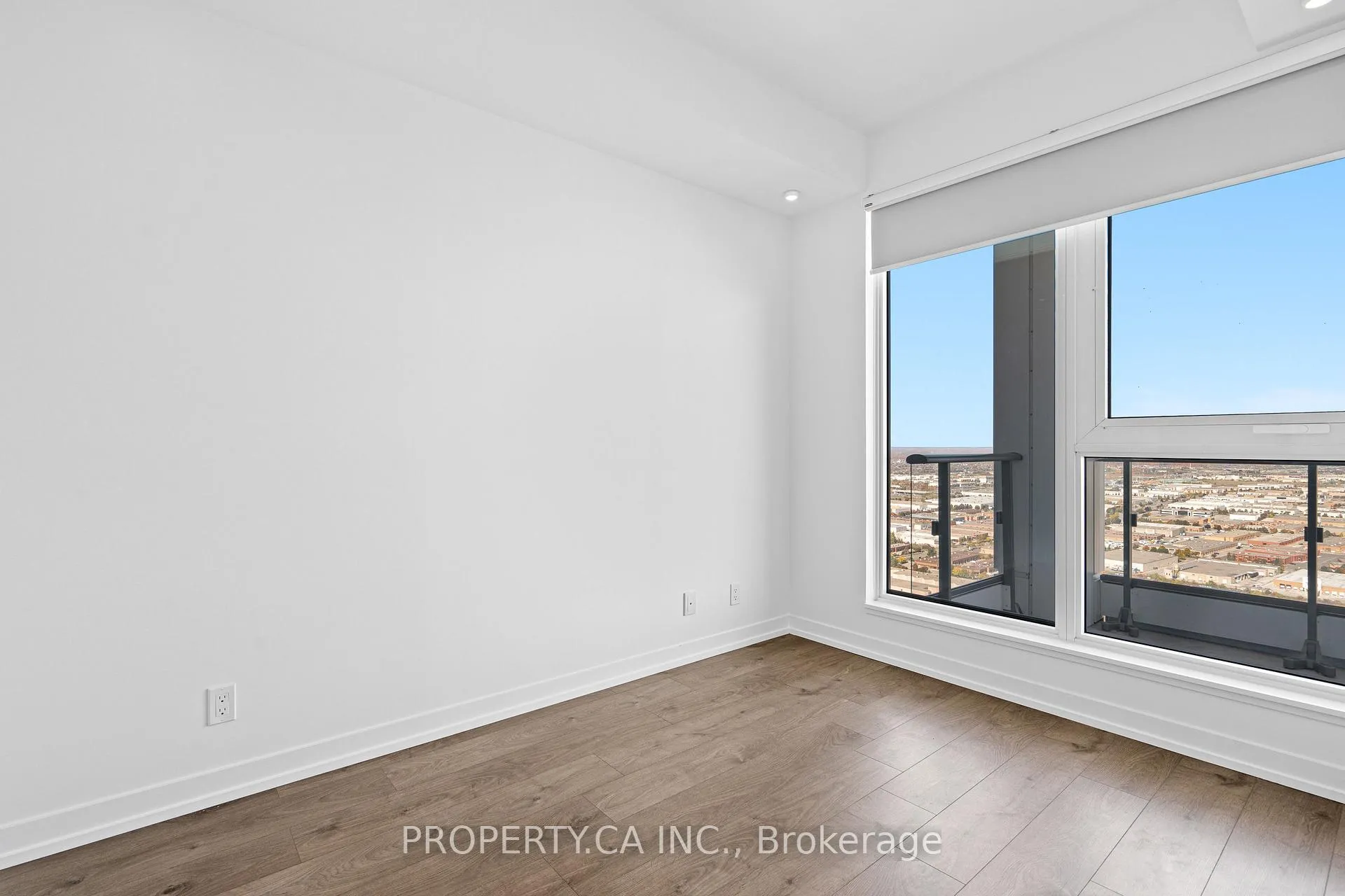 Photo 16 of Unit 4915, 950 Portage Parkway, Vaughan, Vaughan Corporate Centre — HOMEH