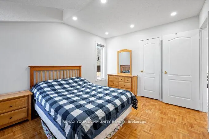 Photo 29 of 144 Broomlands Drive, Vaughan, Maple — HOMEH