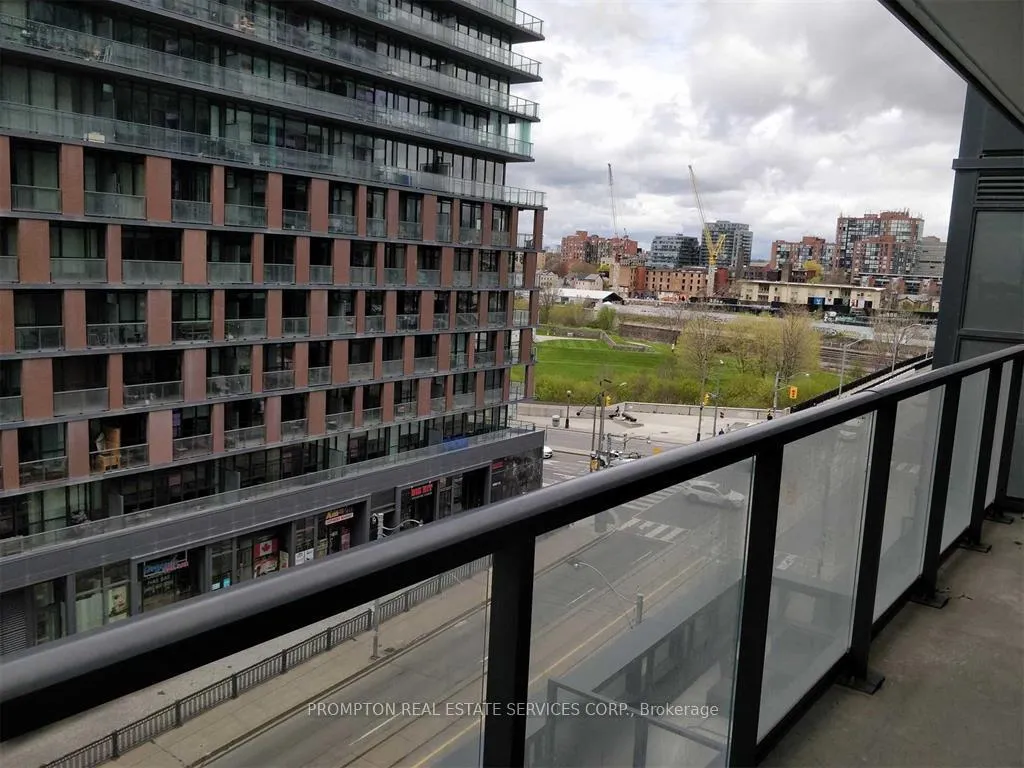 Photo 13 of Unit 711, 80 Queens Wharf Road, Toronto, Waterfront Communities — HOMEH