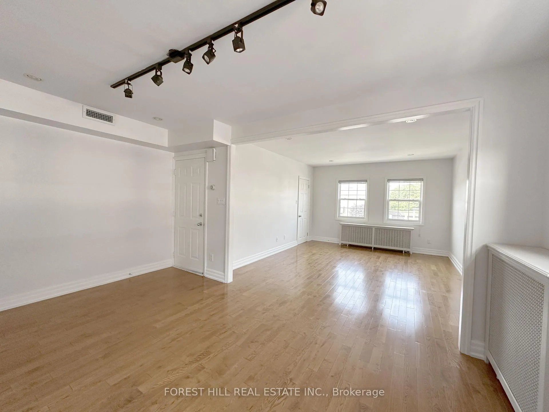 Photo 2 of Unit 2 (Upper), 1003 Avenue Road, Toronto, Yonge-Eglinton — HOMEH