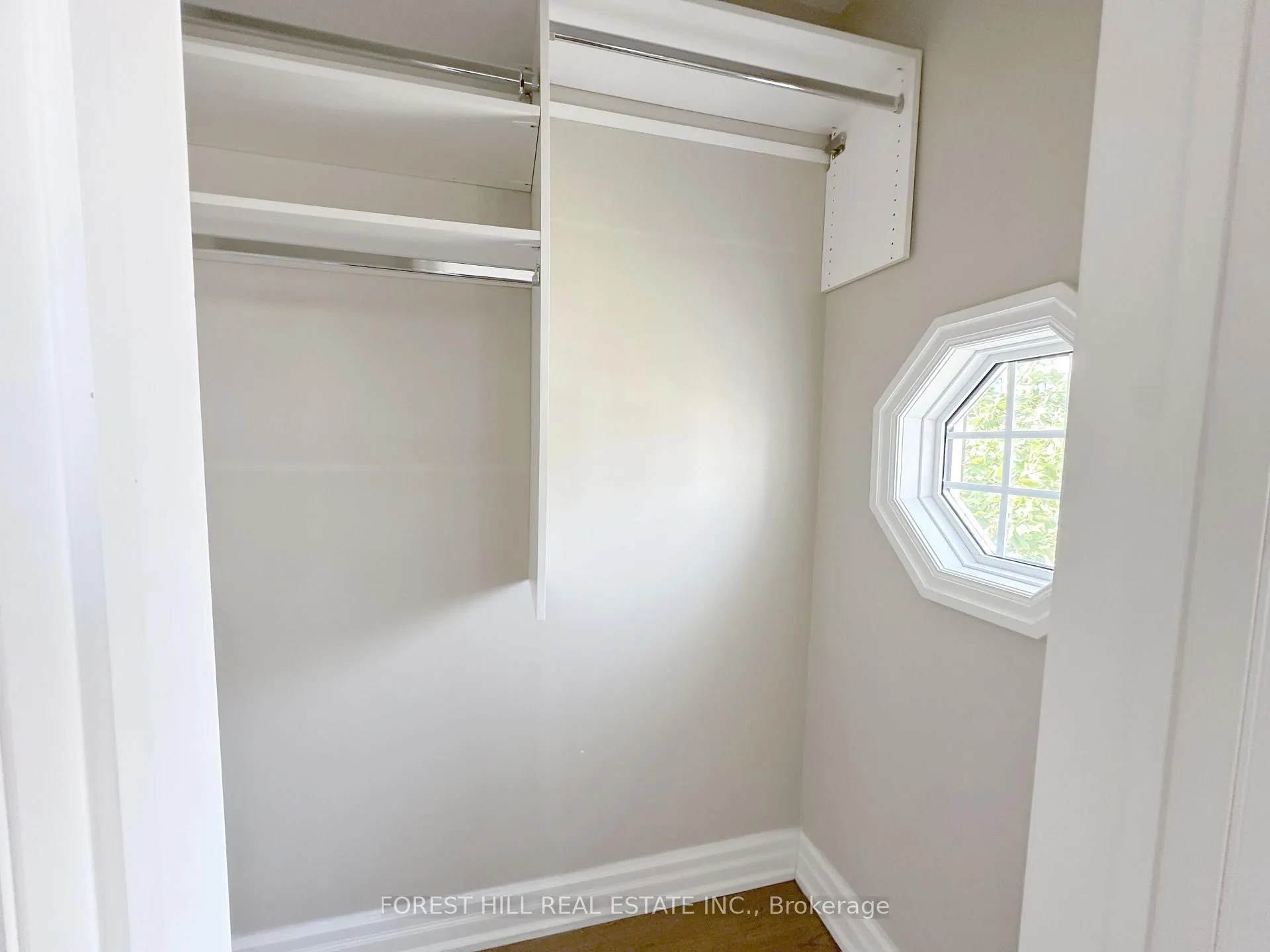 Photo 5 of Unit 2 (Upper), 1003 Avenue Road, Toronto, Yonge-Eglinton — HOMEH