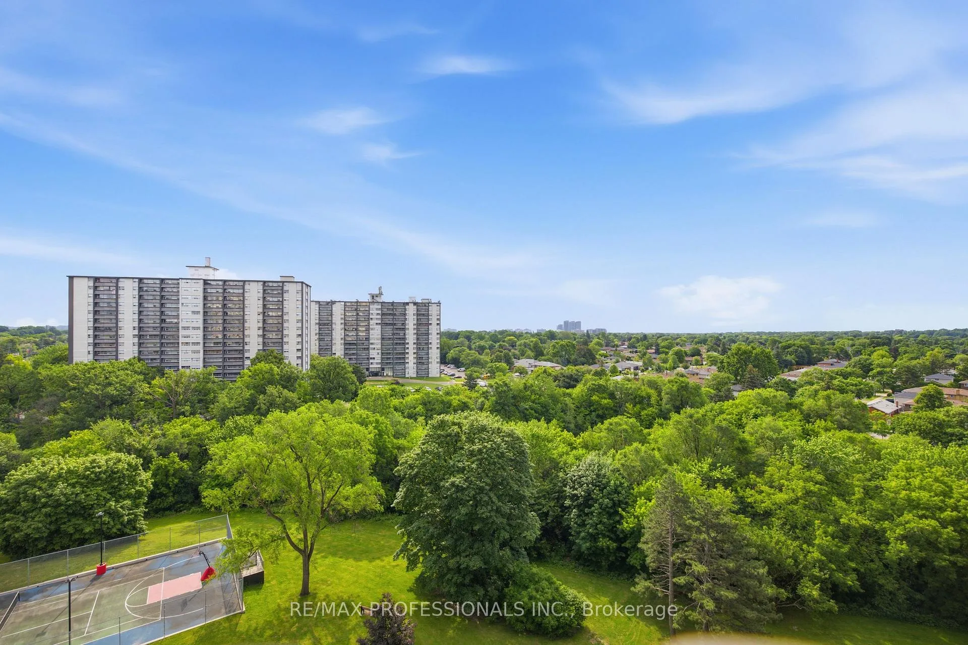 Photo 16 of Unit 1208, 11 Wincott Drive, Etobicoke, Kingsview Village-The Westway — HOMEH