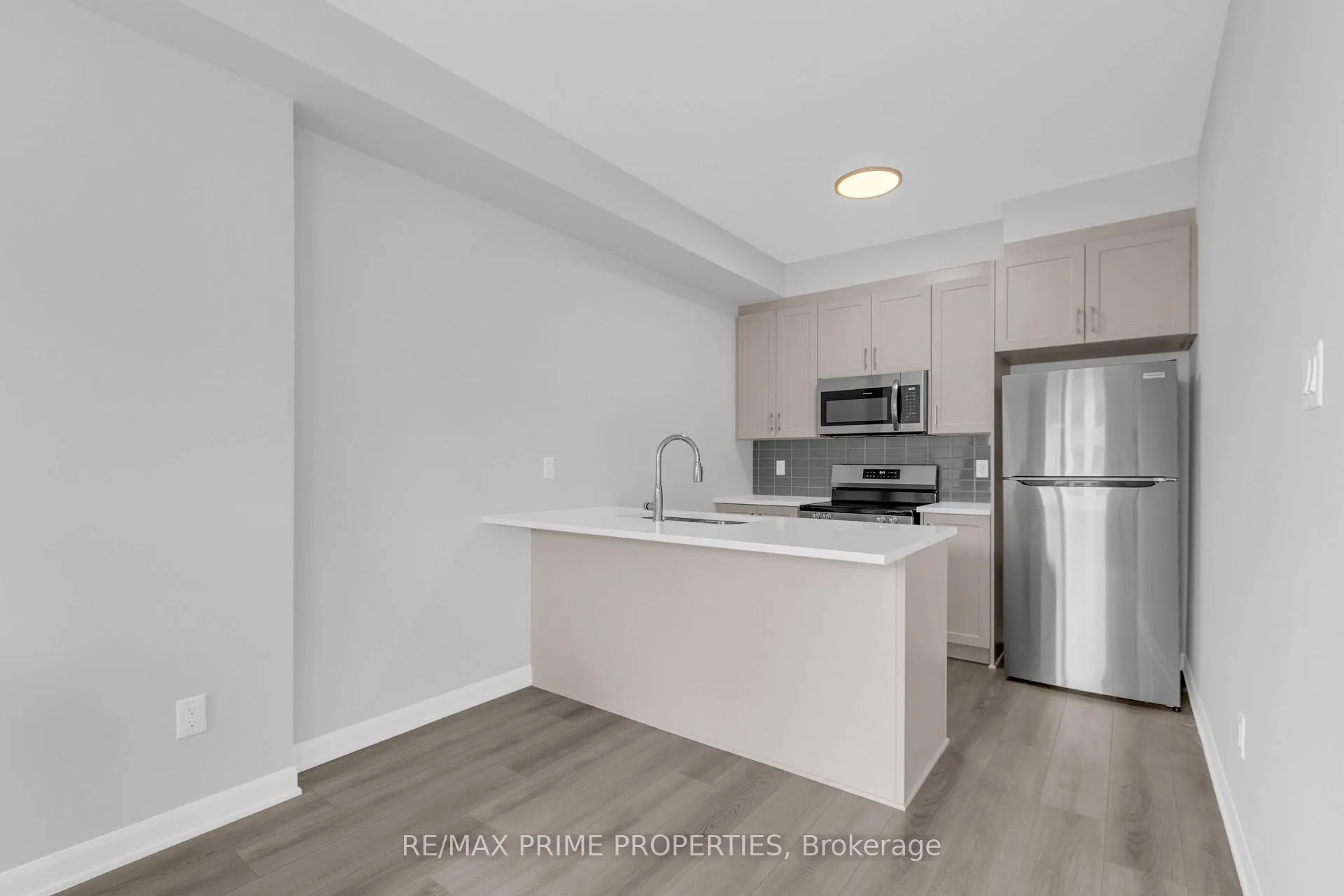 Photo 7 of 782 Tadpole Crescent, Ottawa, Barrhaven - Half Moon Bay — HOMEH