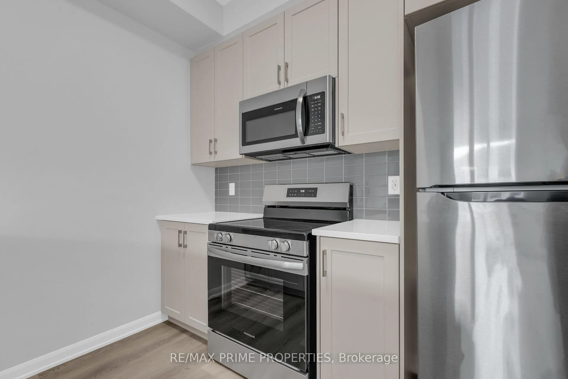 Photo 9 of 782 Tadpole Crescent, Ottawa, Barrhaven - Half Moon Bay — HOMEH