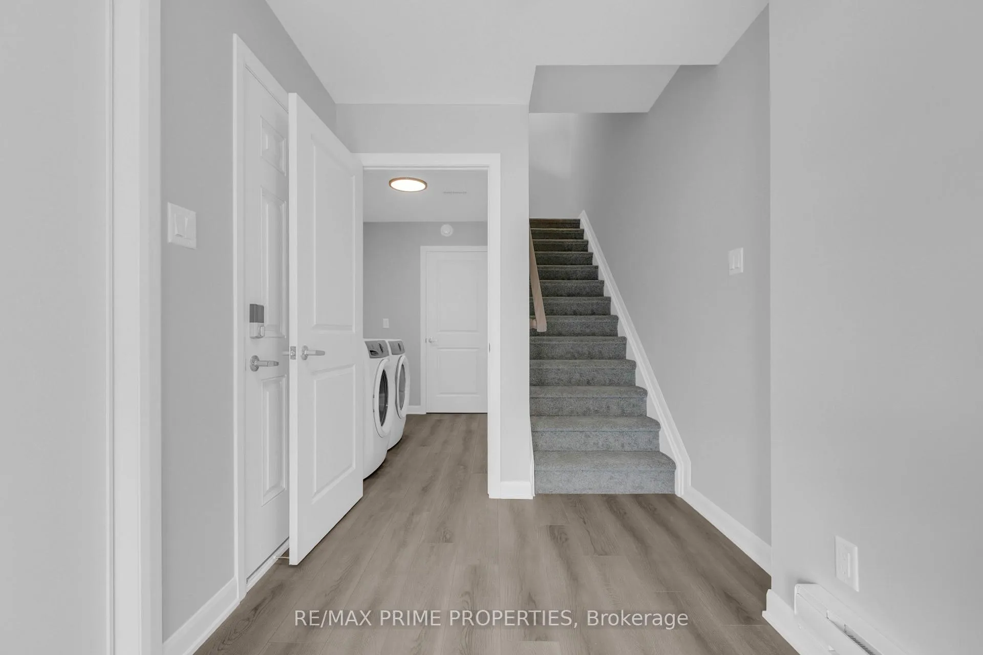 Photo 17 of 782 Tadpole Crescent, Ottawa, Barrhaven - Half Moon Bay — HOMEH
