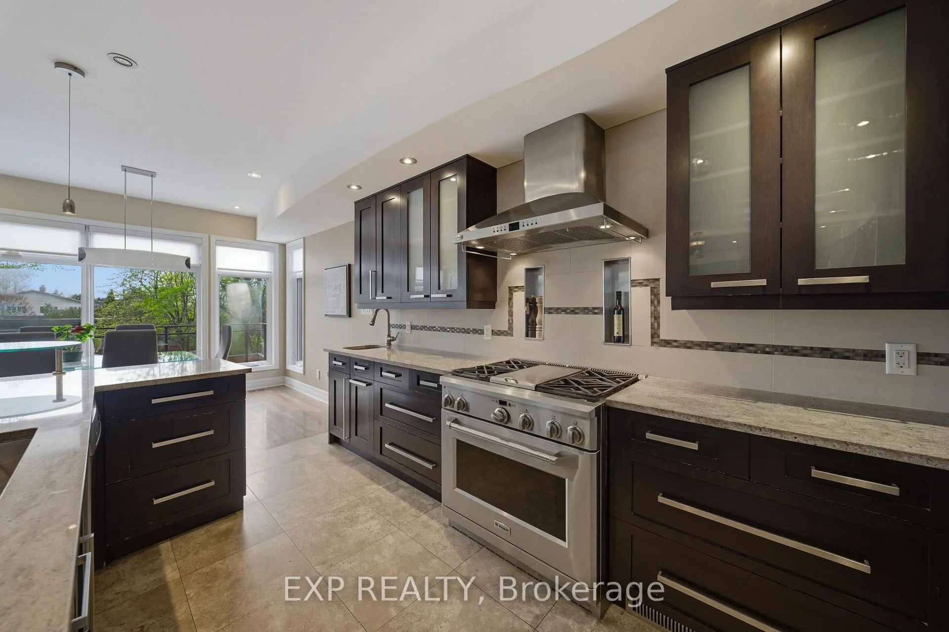 Photo 6 of 1356 Louis Lane, Ottawa, Cyrville Rd./Industrial Park — HOMEH