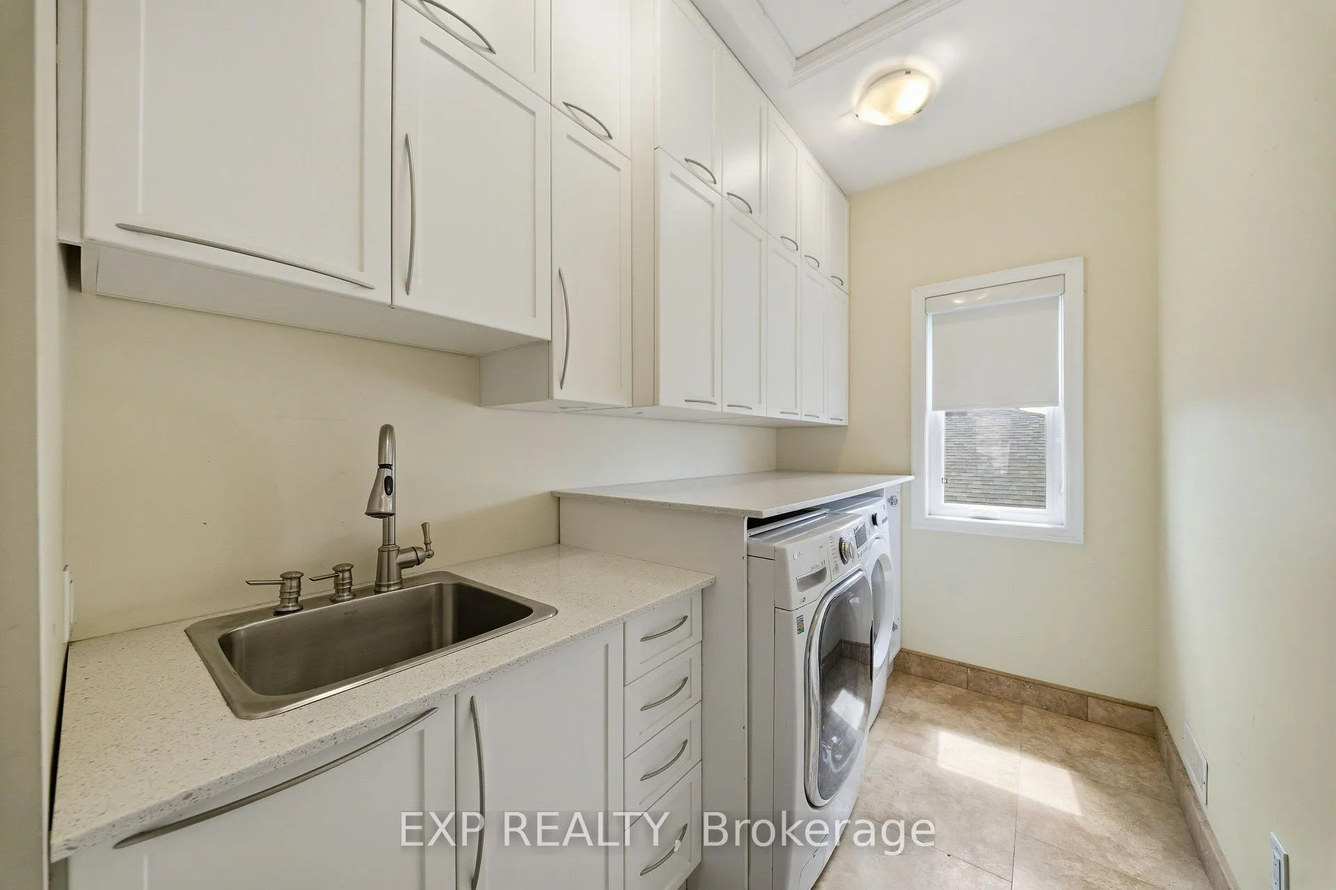 Photo 19 of 1356 Louis Lane, Ottawa, Cyrville Rd./Industrial Park — HOMEH