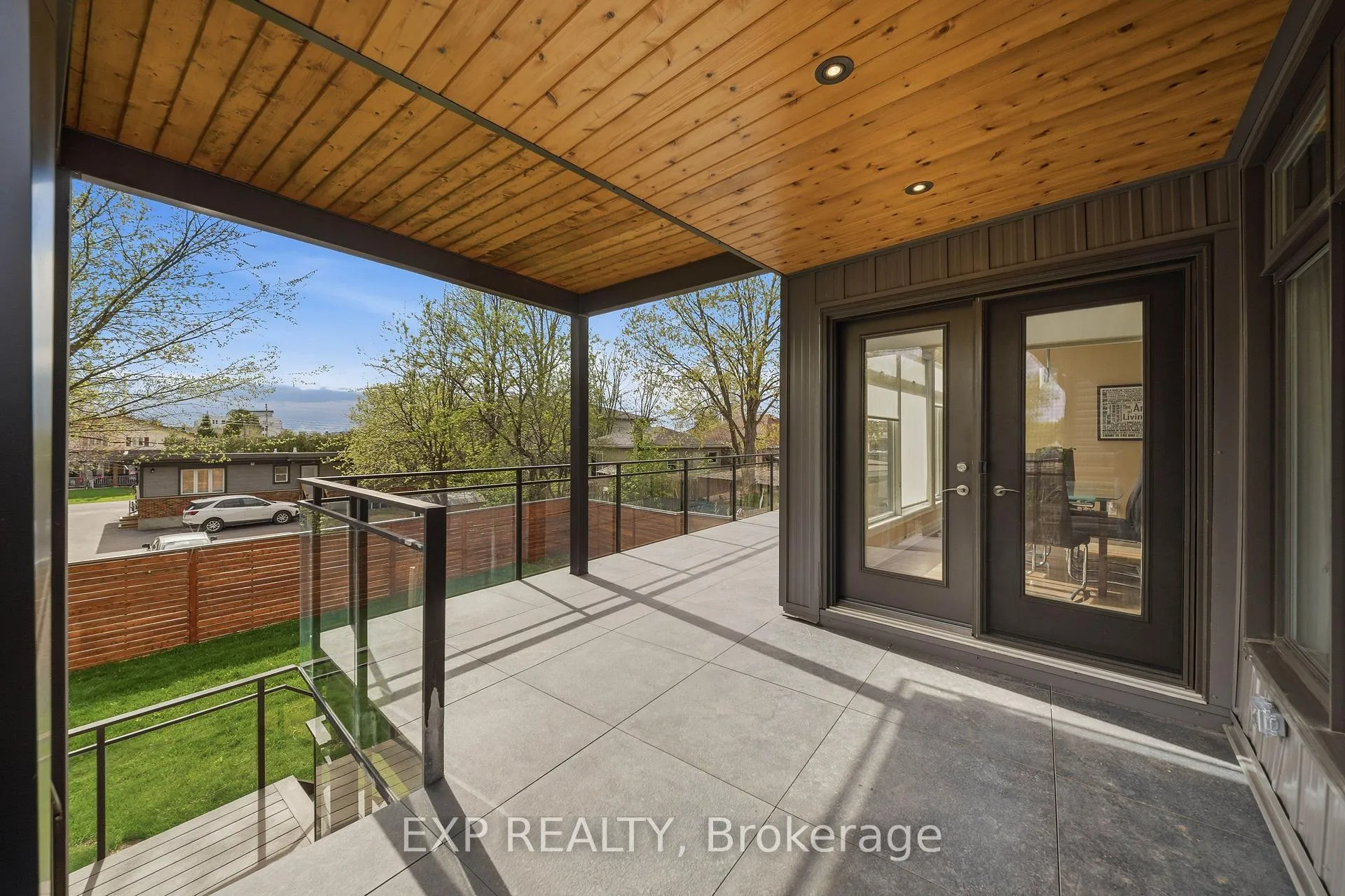 Photo 32 of 1356 Louis Lane, Ottawa, Cyrville Rd./Industrial Park — HOMEH