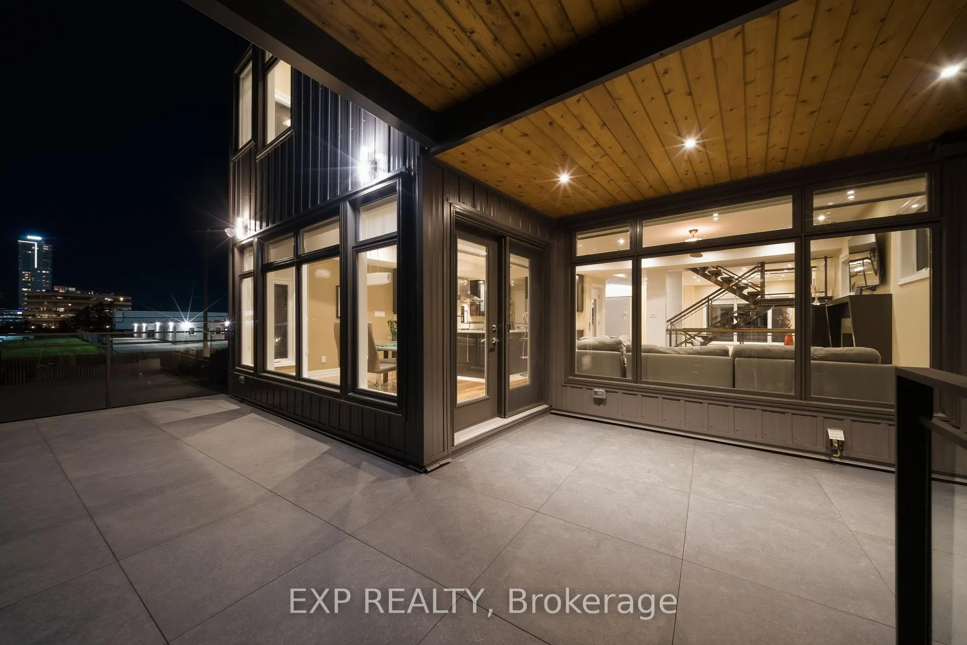 Photo 41 of 1356 Louis Lane, Ottawa, Cyrville Rd./Industrial Park — HOMEH