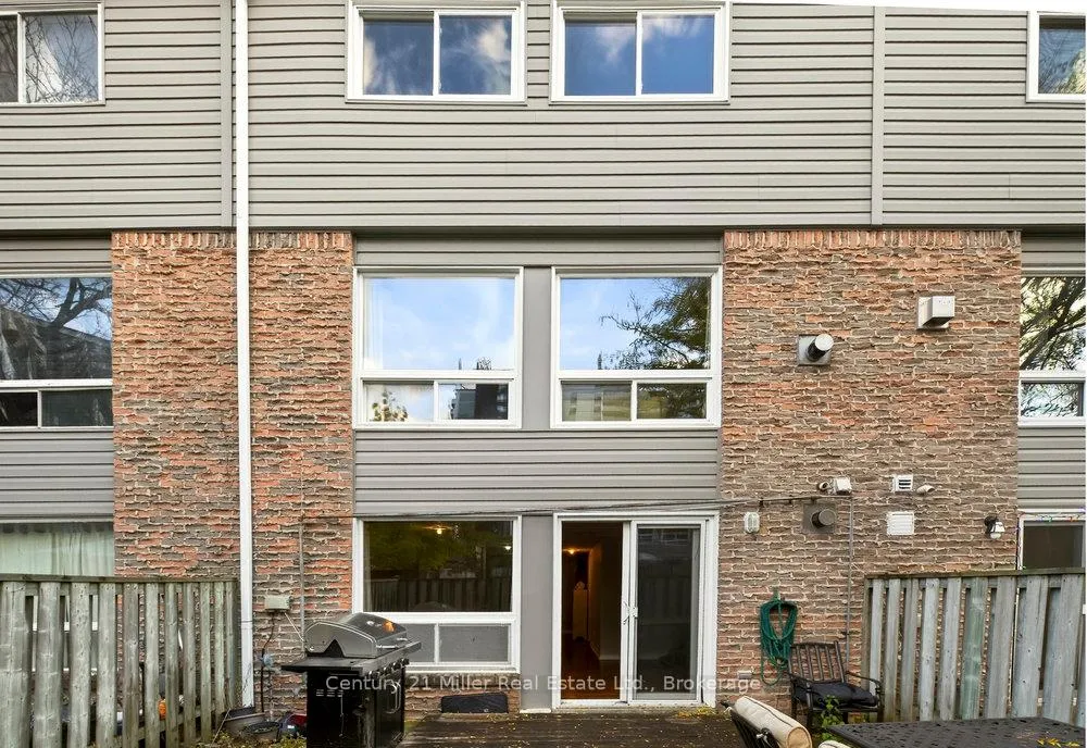Photo 15 of Unit 69, 2050 Upper Middle Road, Burlington, Brant Hills — HOMEH