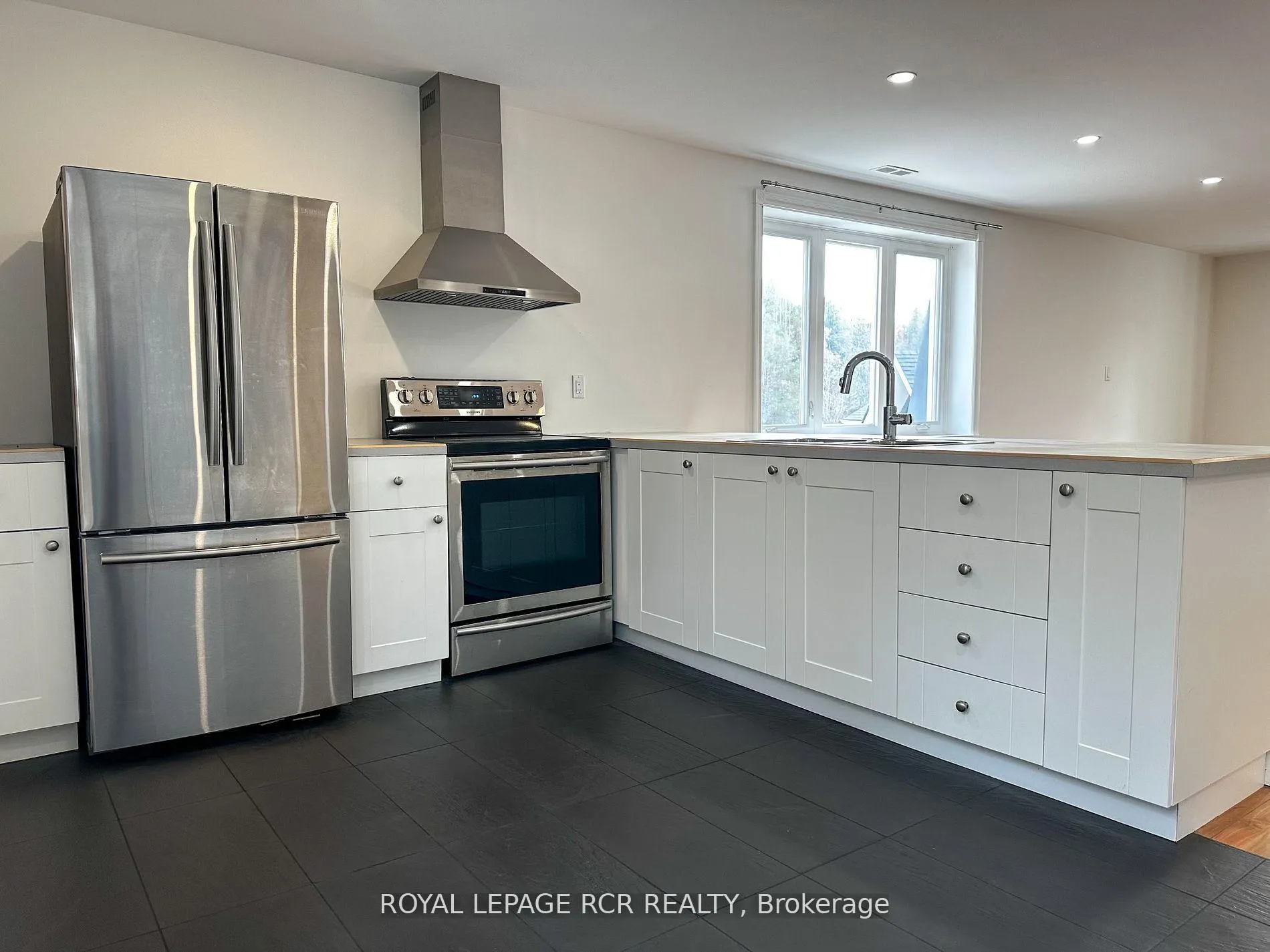 Photo 3 of 16246 The Gore Road, Caledon, Rural Caledon — HOMEH