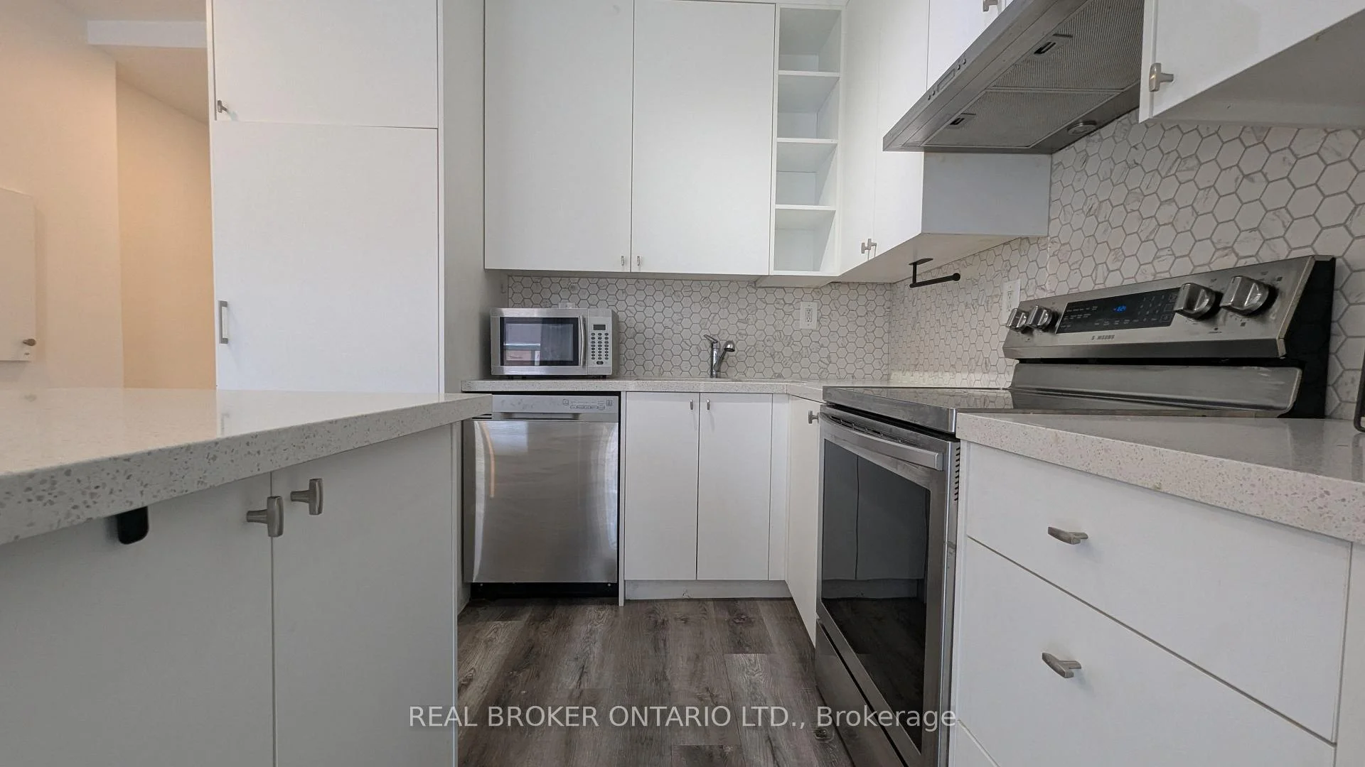Photo 8 of Unit 4, 2199 Gerrard Street E, Toronto, East End-Danforth — HOMEH
