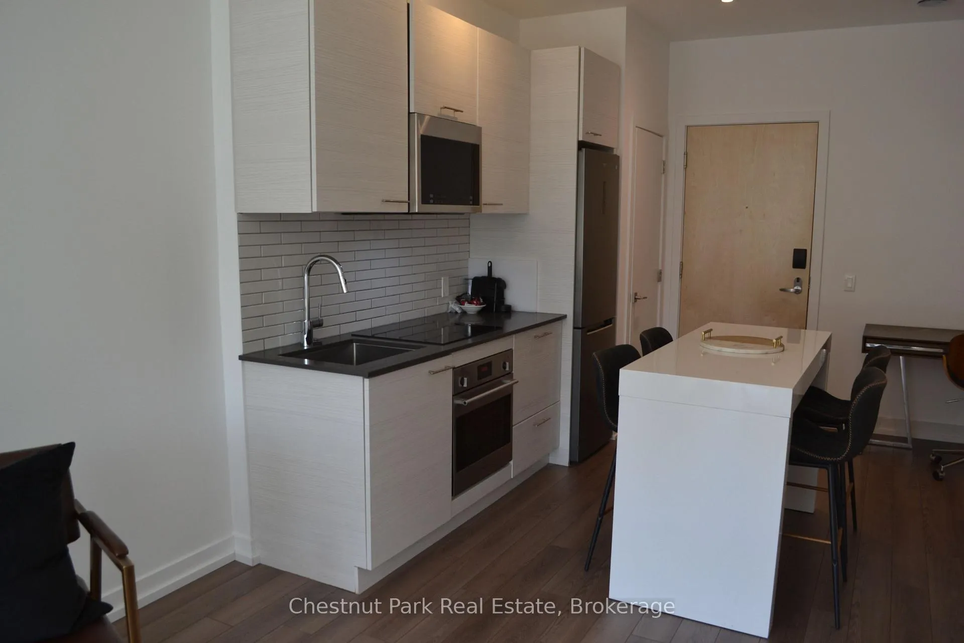 Photo 6 of Unit 112, 120 Carrick Trail, Gravenhurst, Muskoka (S) — HOMEH