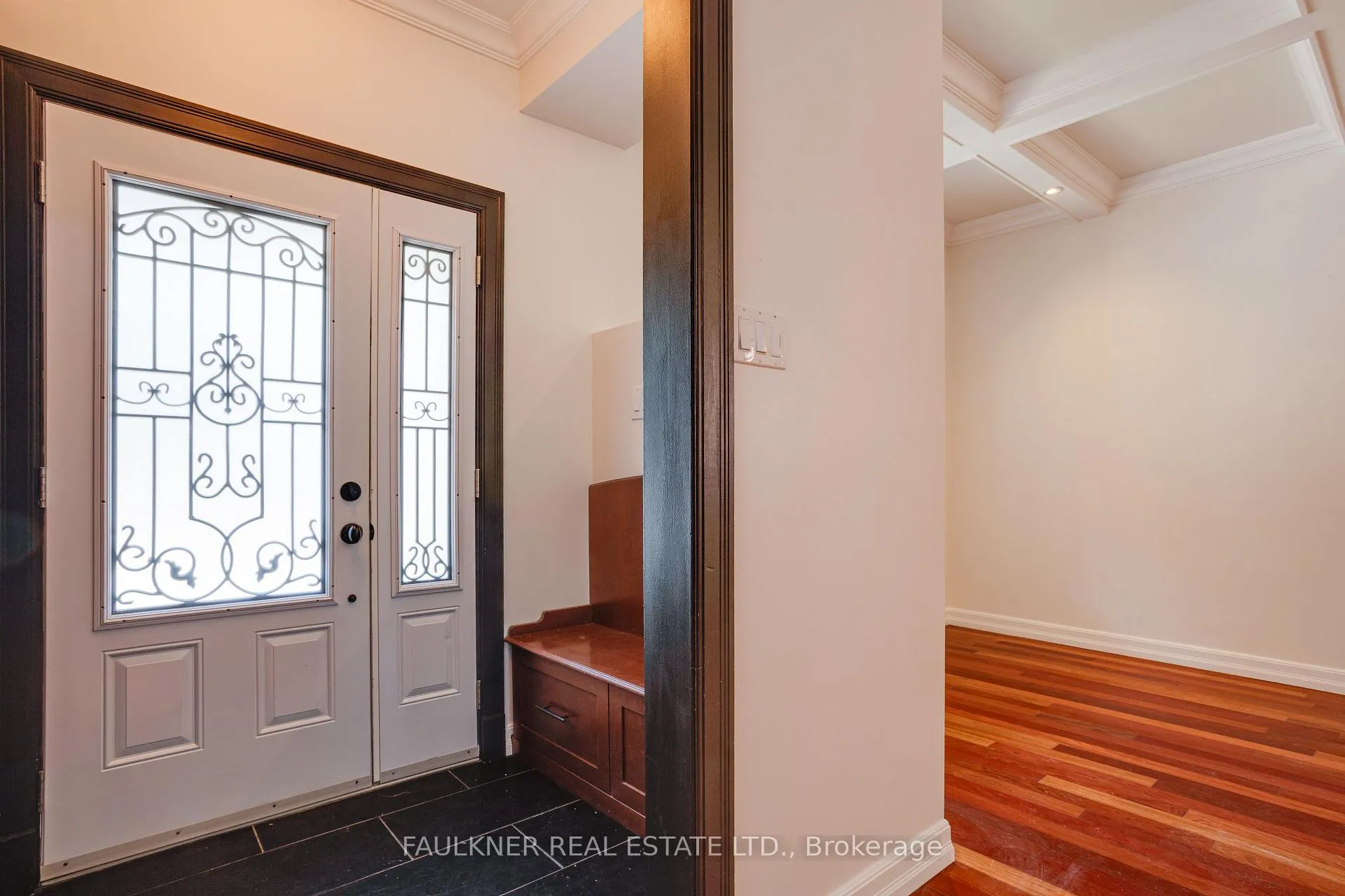 Photo 9 of 107 Blackburn Avenue, Ottawa, Sandy Hill — HOMEH