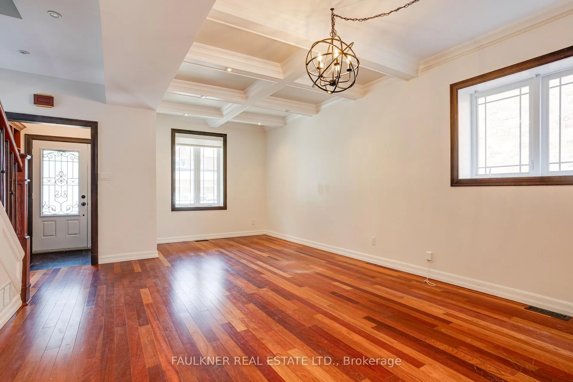 Photo 12 of 107 Blackburn Avenue, Ottawa, Sandy Hill — HOMEH