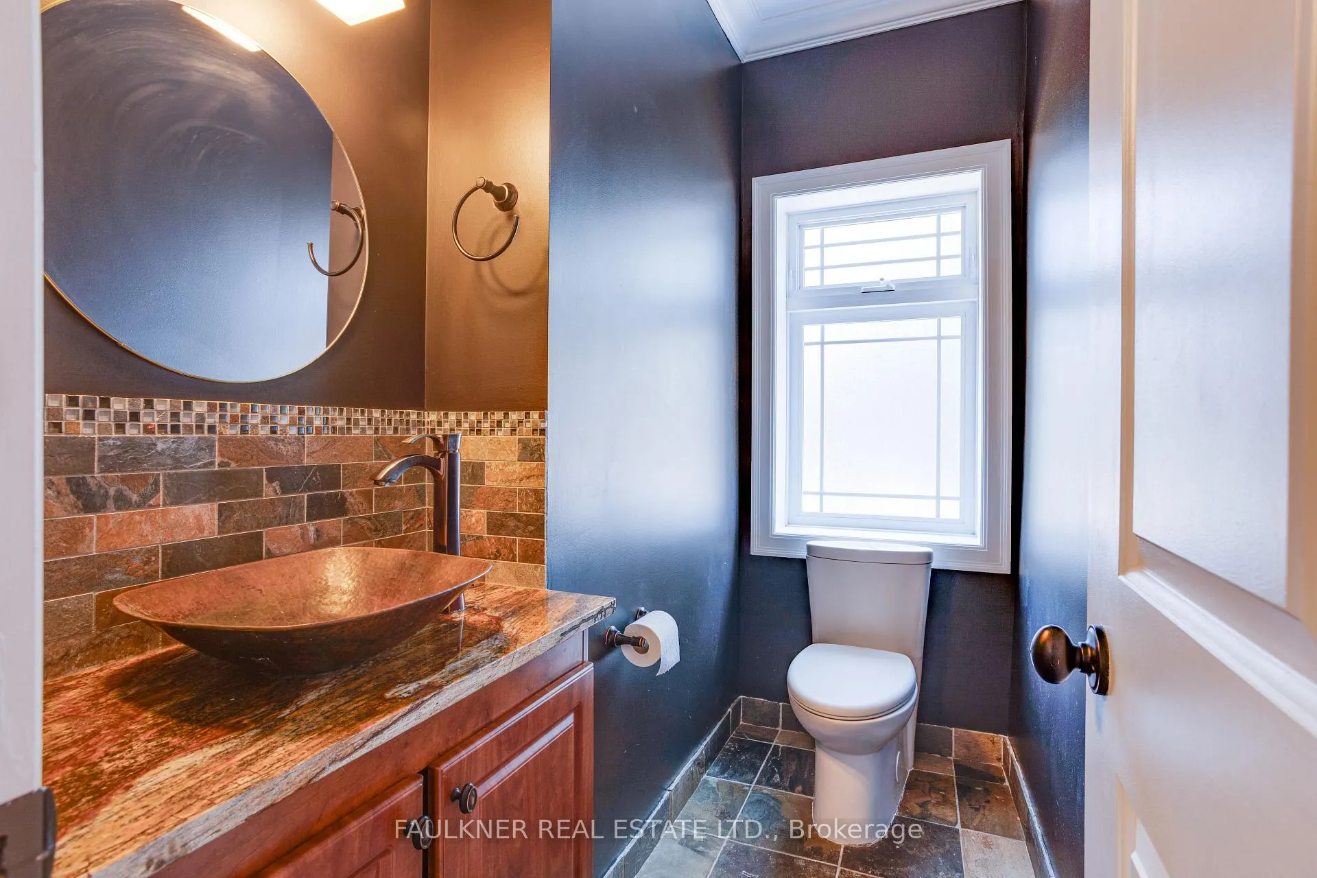 Photo 19 of 107 Blackburn Avenue, Ottawa, Sandy Hill — HOMEH