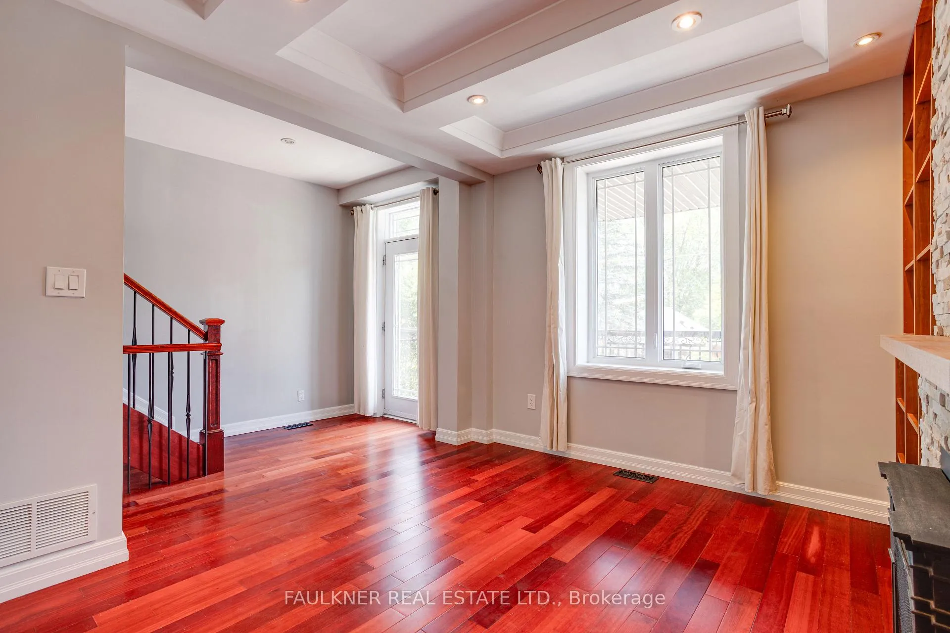 Photo 30 of 107 Blackburn Avenue, Ottawa, Sandy Hill — HOMEH