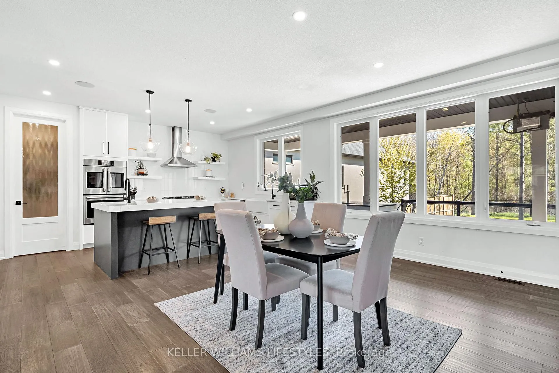 Photo 17 of 1724 Upper West Avenue, London, South B — HOMEH