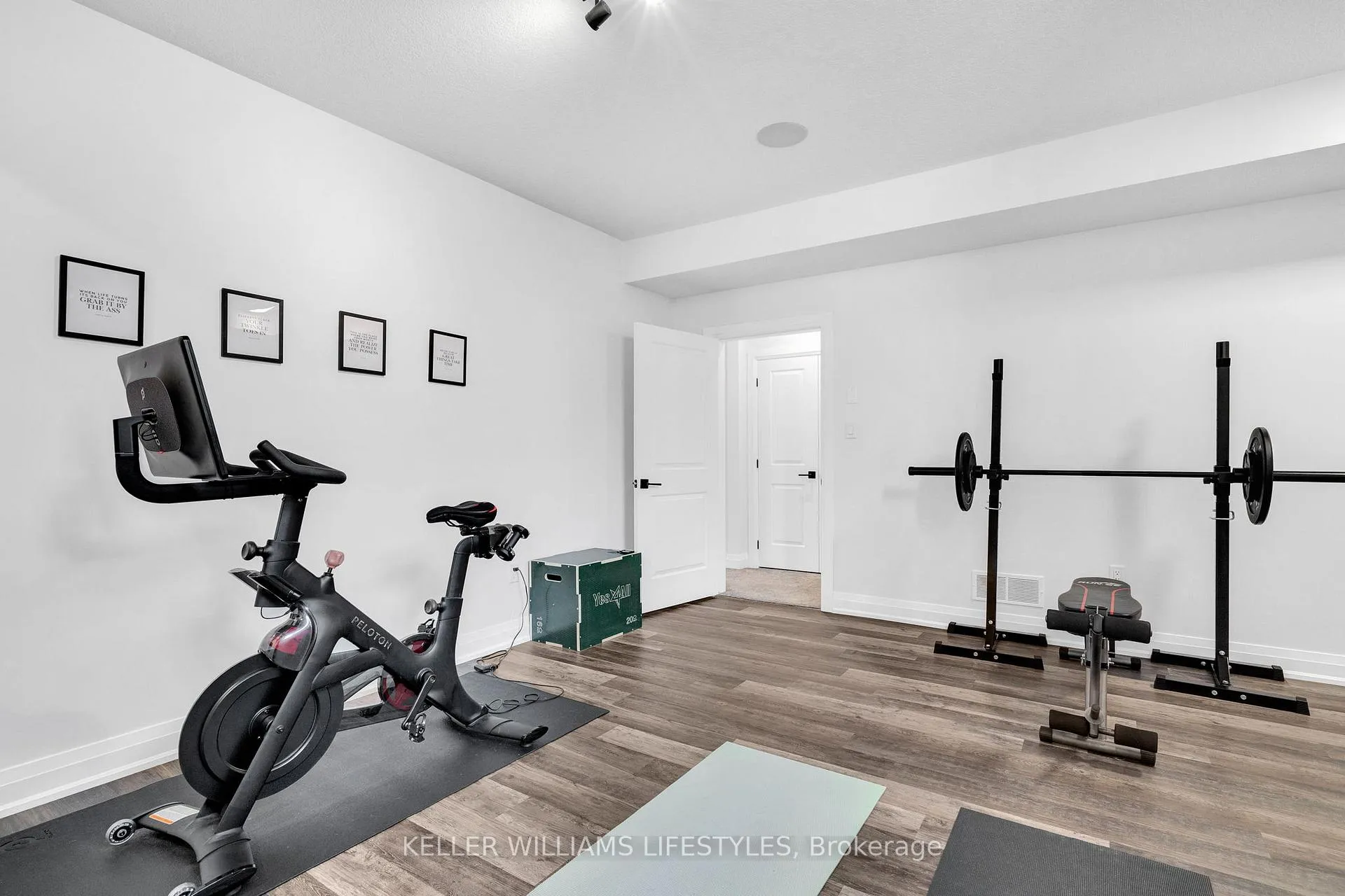 Photo 43 of 1724 Upper West Avenue, London, South B — HOMEH