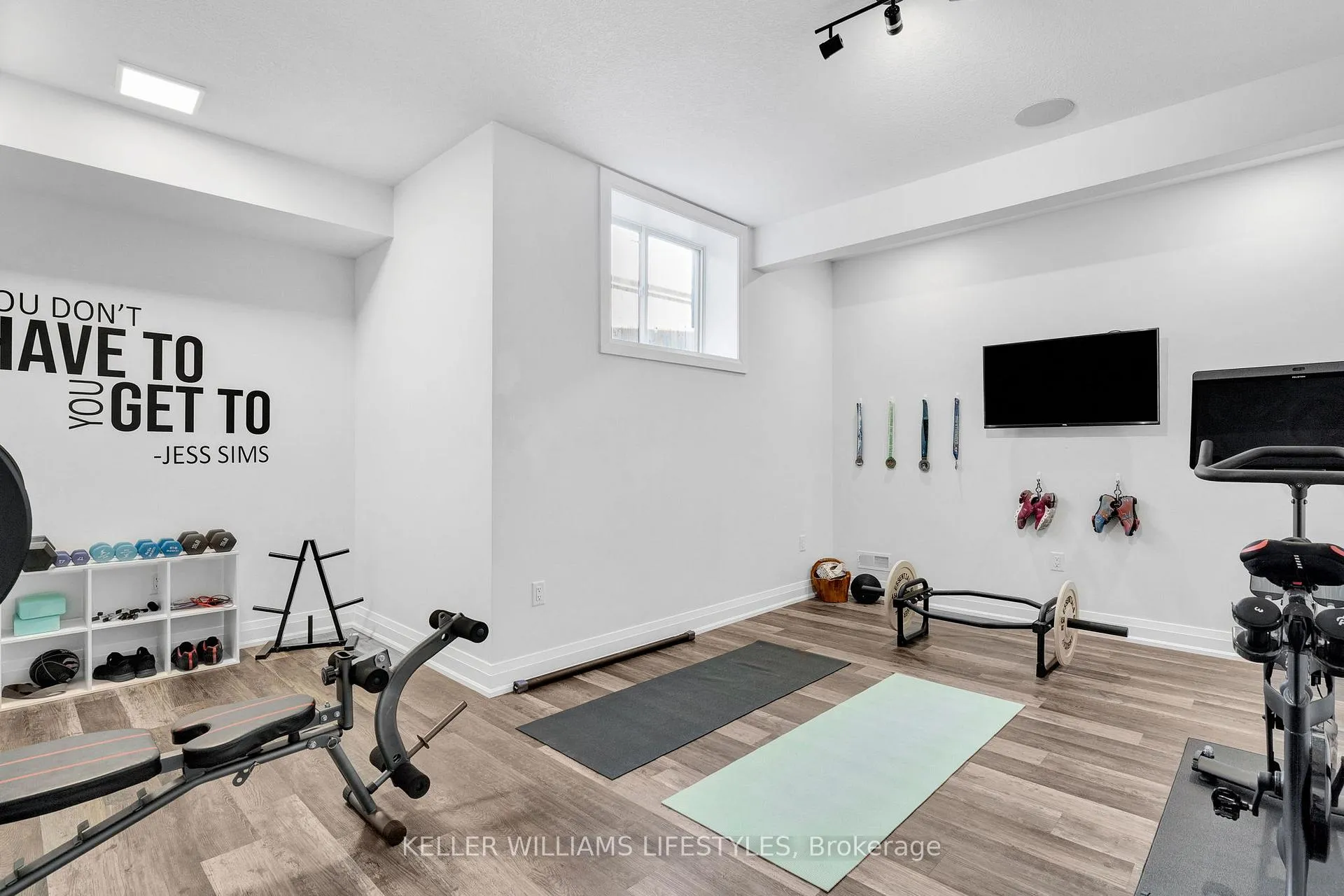 Photo 44 of 1724 Upper West Avenue, London, South B — HOMEH