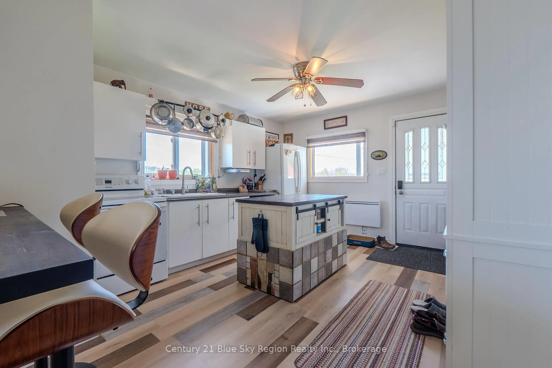 Photo 13 of 1742 Highway 17 E, East Ferris — HOMEH