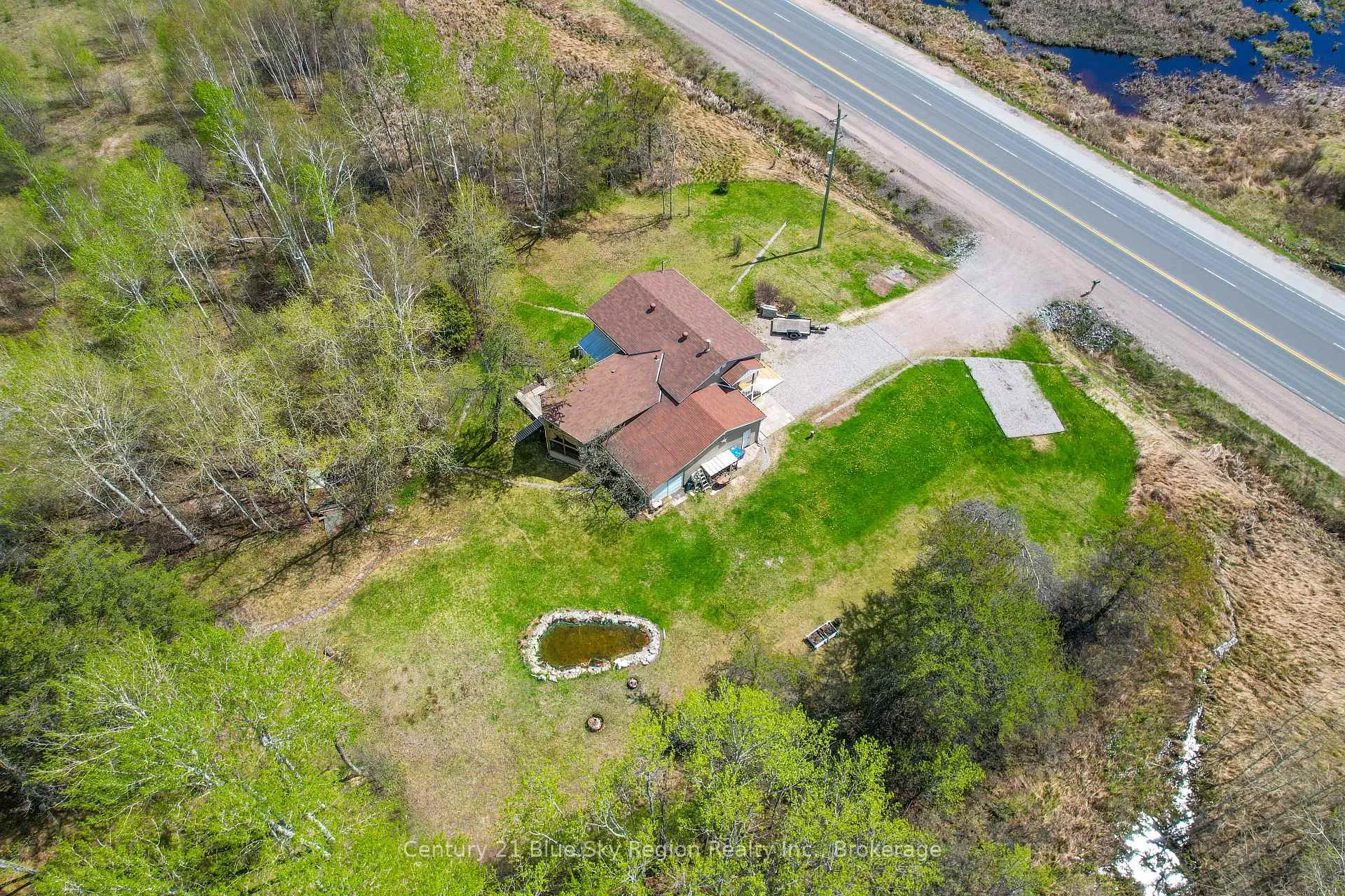 Photo 45 of 1742 Highway 17 E, East Ferris — HOMEH