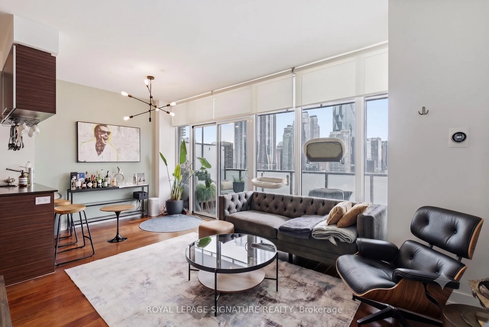Photo 1 of Unit 1504, 1 Market Street, Toronto, Waterfront Communities — HOMEH
