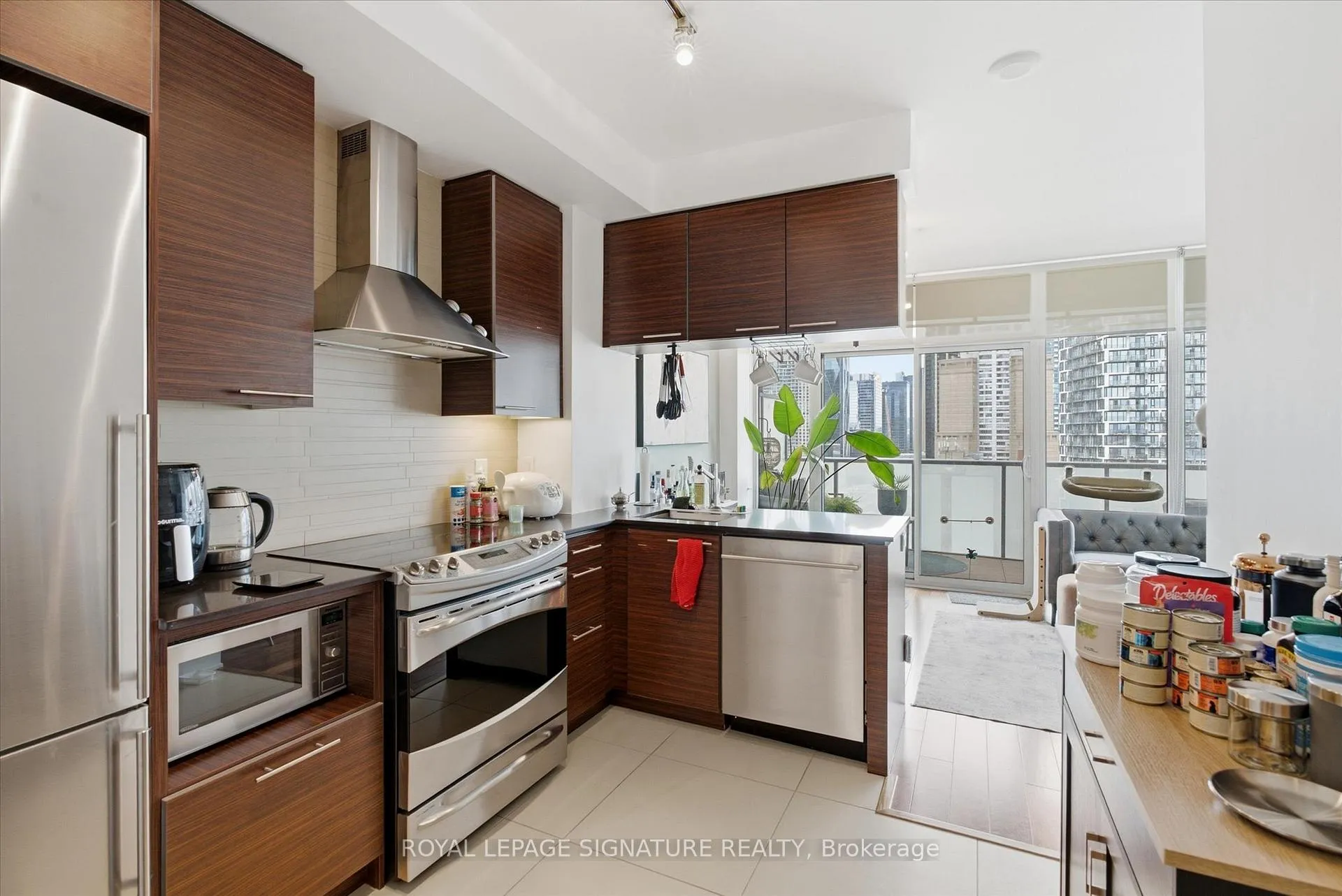 Photo 7 of Unit 1504, 1 Market Street, Toronto, Waterfront Communities — HOMEH