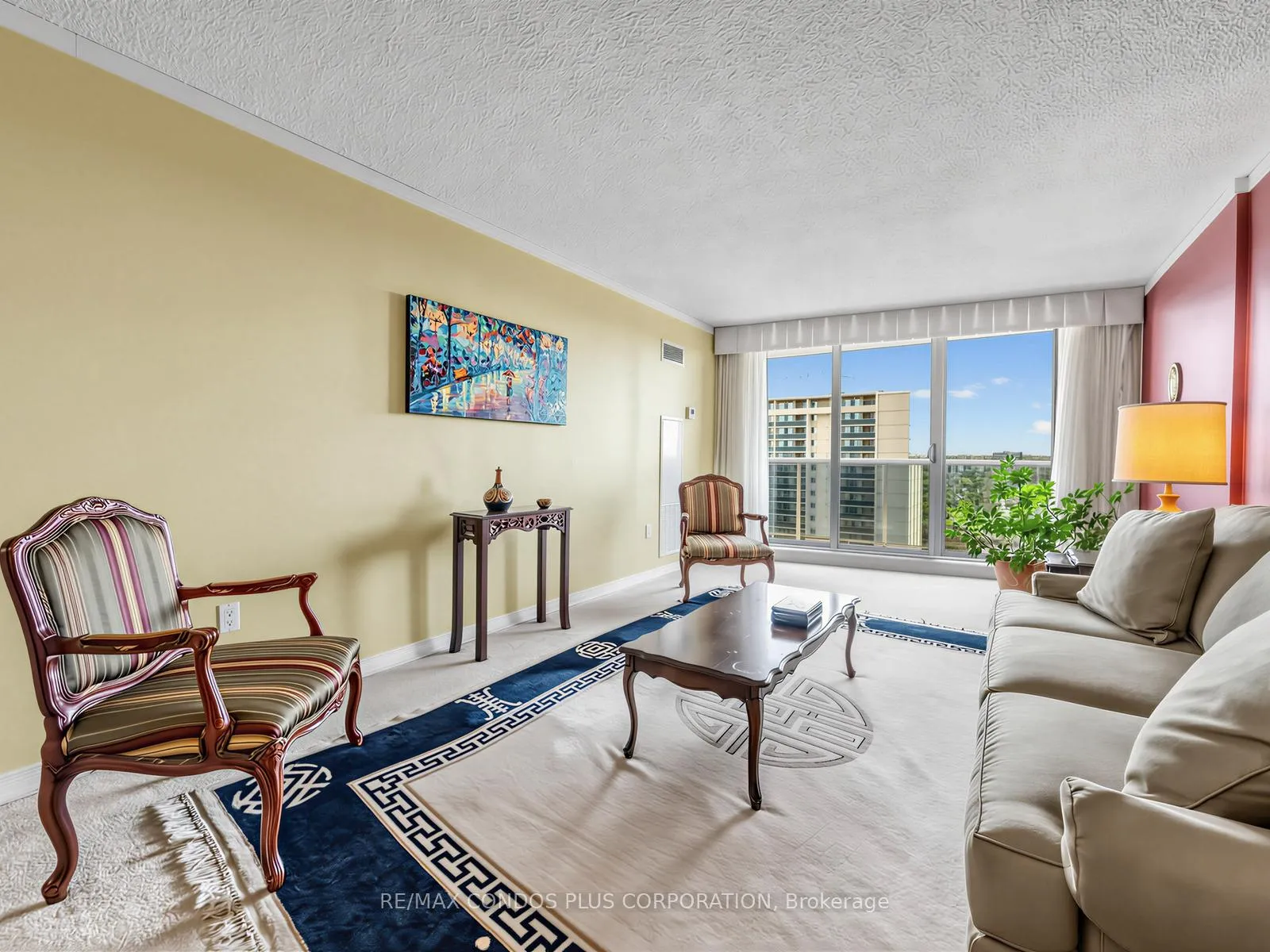 Photo 4 of Unit 1903, 299 Mill Road, Etobicoke, Markland Wood — HOMEH