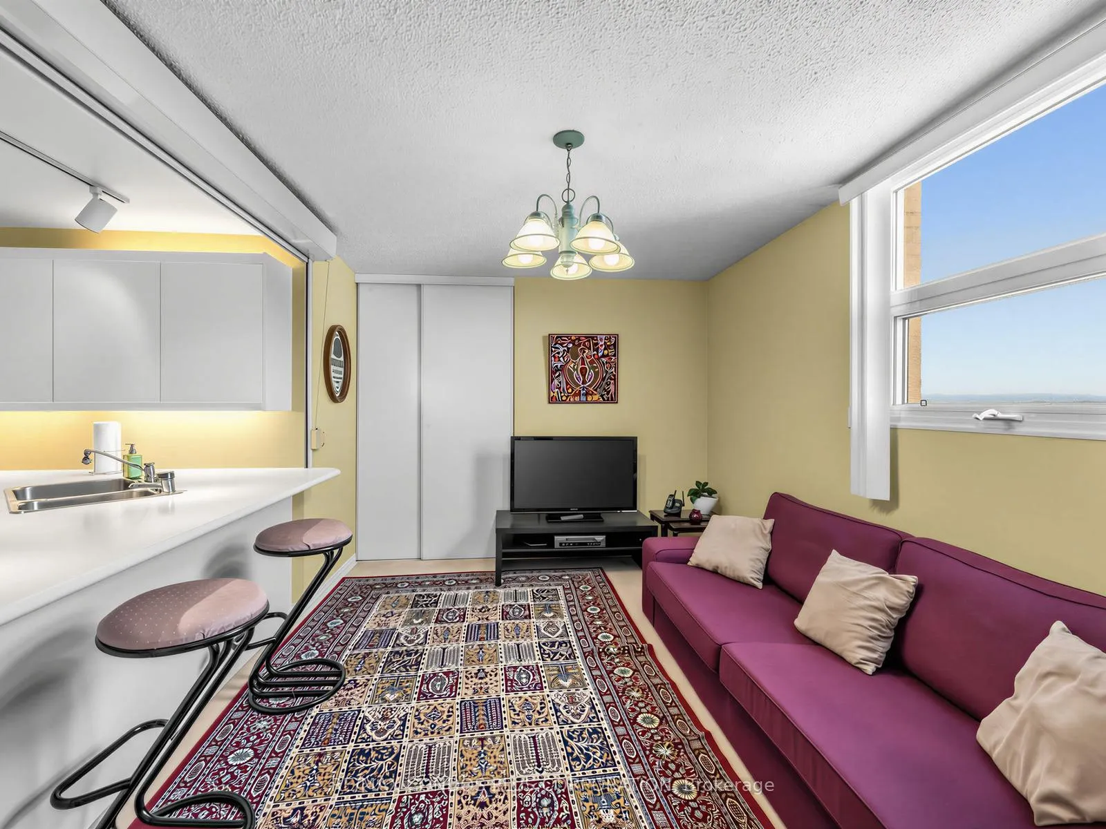 Photo 12 of Unit 1903, 299 Mill Road, Etobicoke, Markland Wood — HOMEH