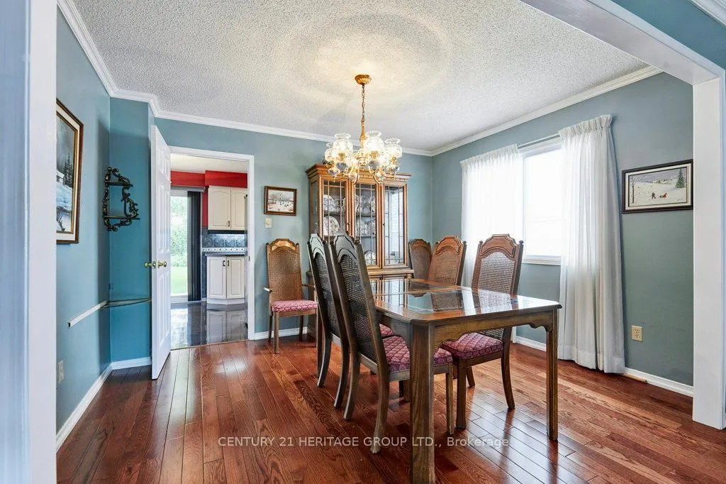 Photo 8 of 16 Concession Street E, Clarington, Bowmanville — HOMEH