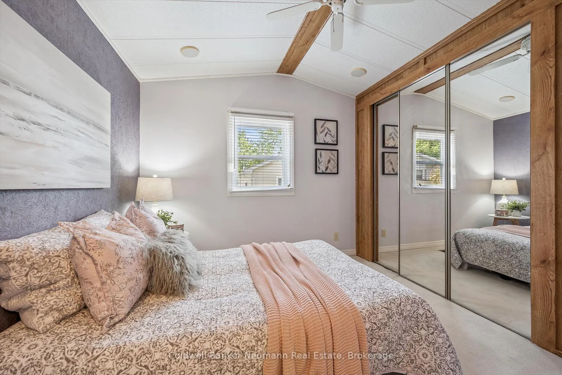 Photo 14 of 407 Teak Trail, Centre Wellington, Rural Centre Wellington East — HOMEH