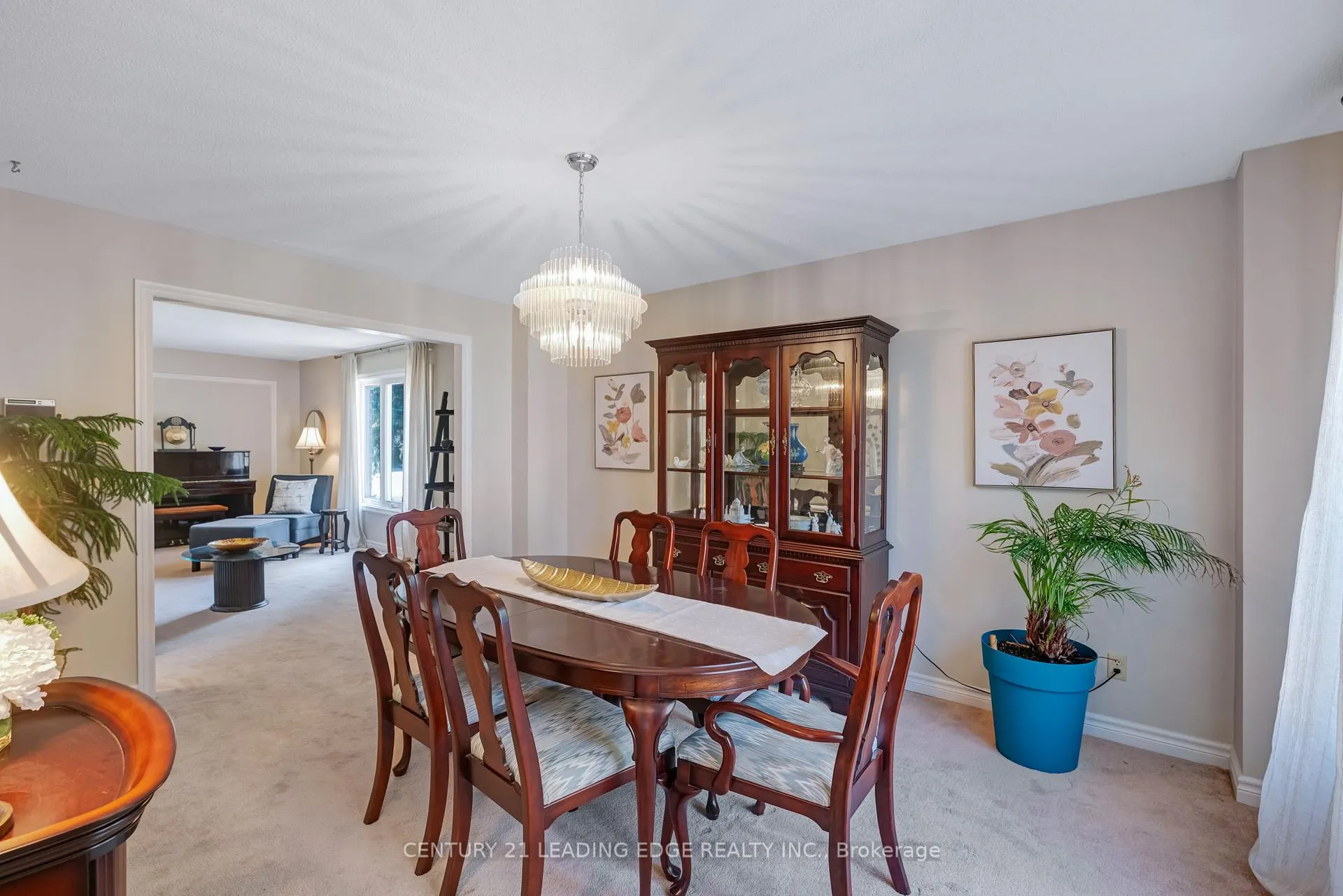 Photo 8 of 22 Havagal Crescent, Markham, Markville — HOMEH